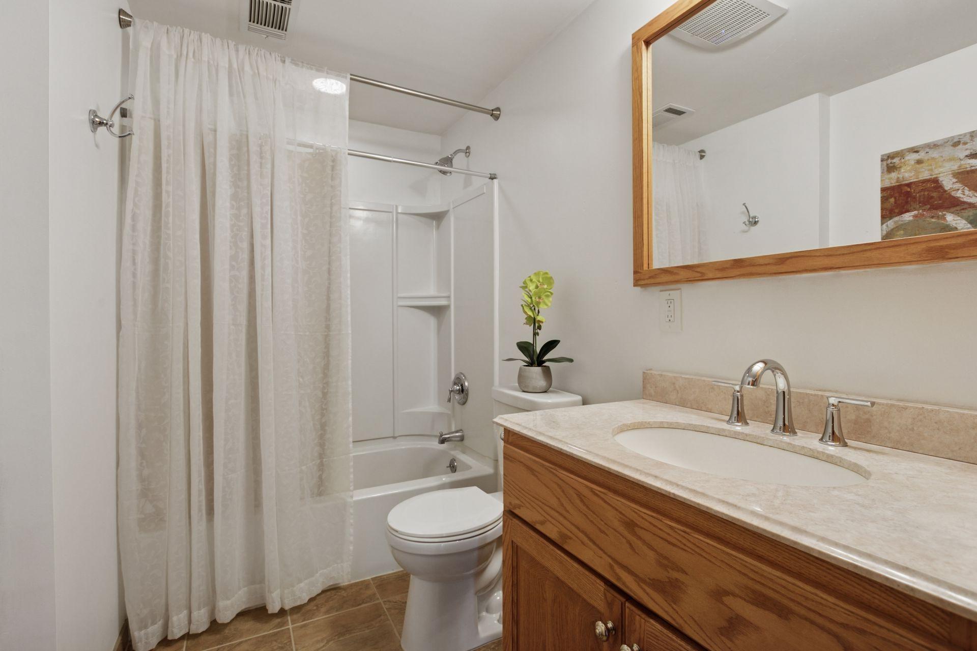 6250 Stinson Boulevard