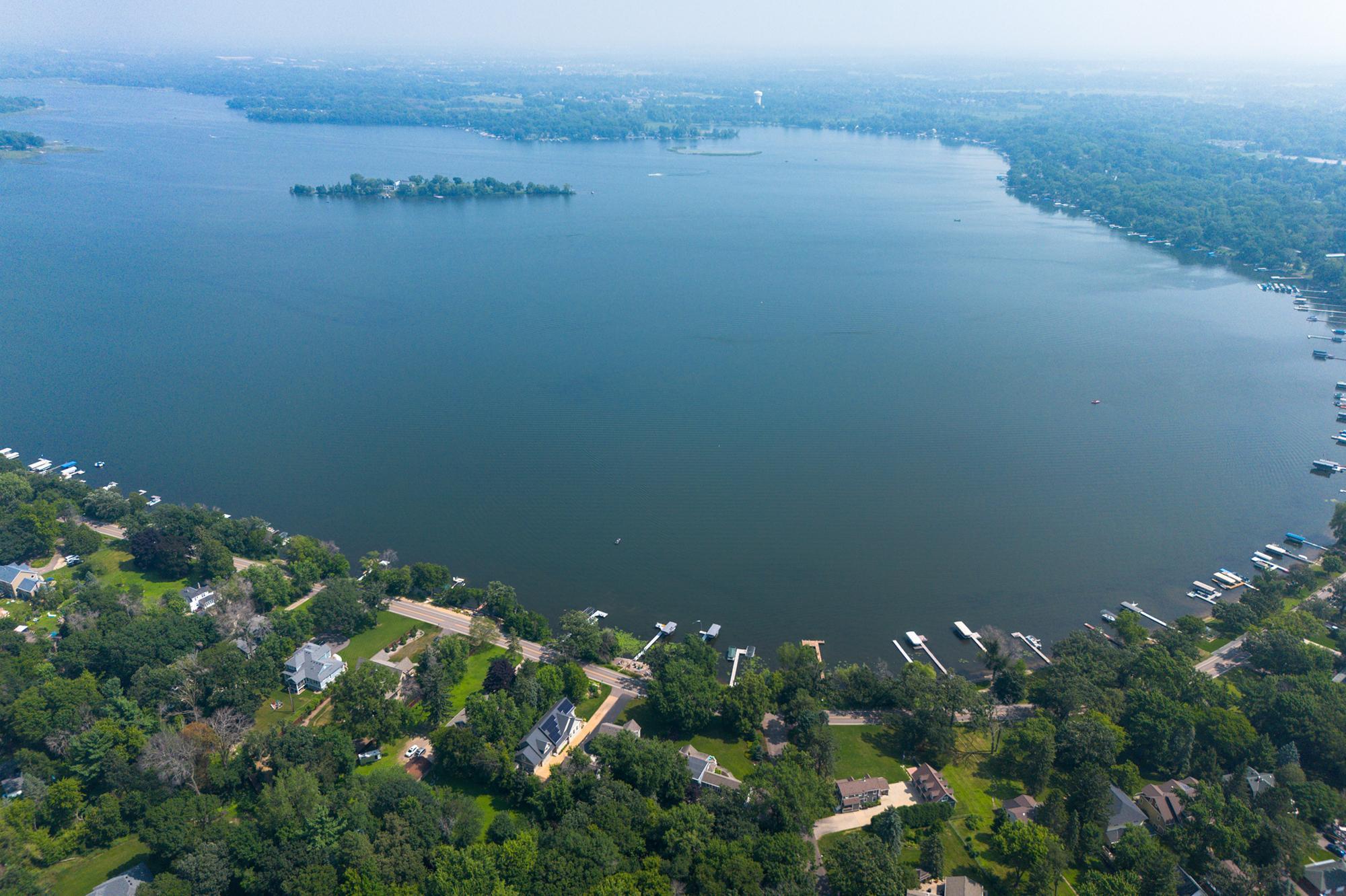 5255 W Bald Eagle Boulevard