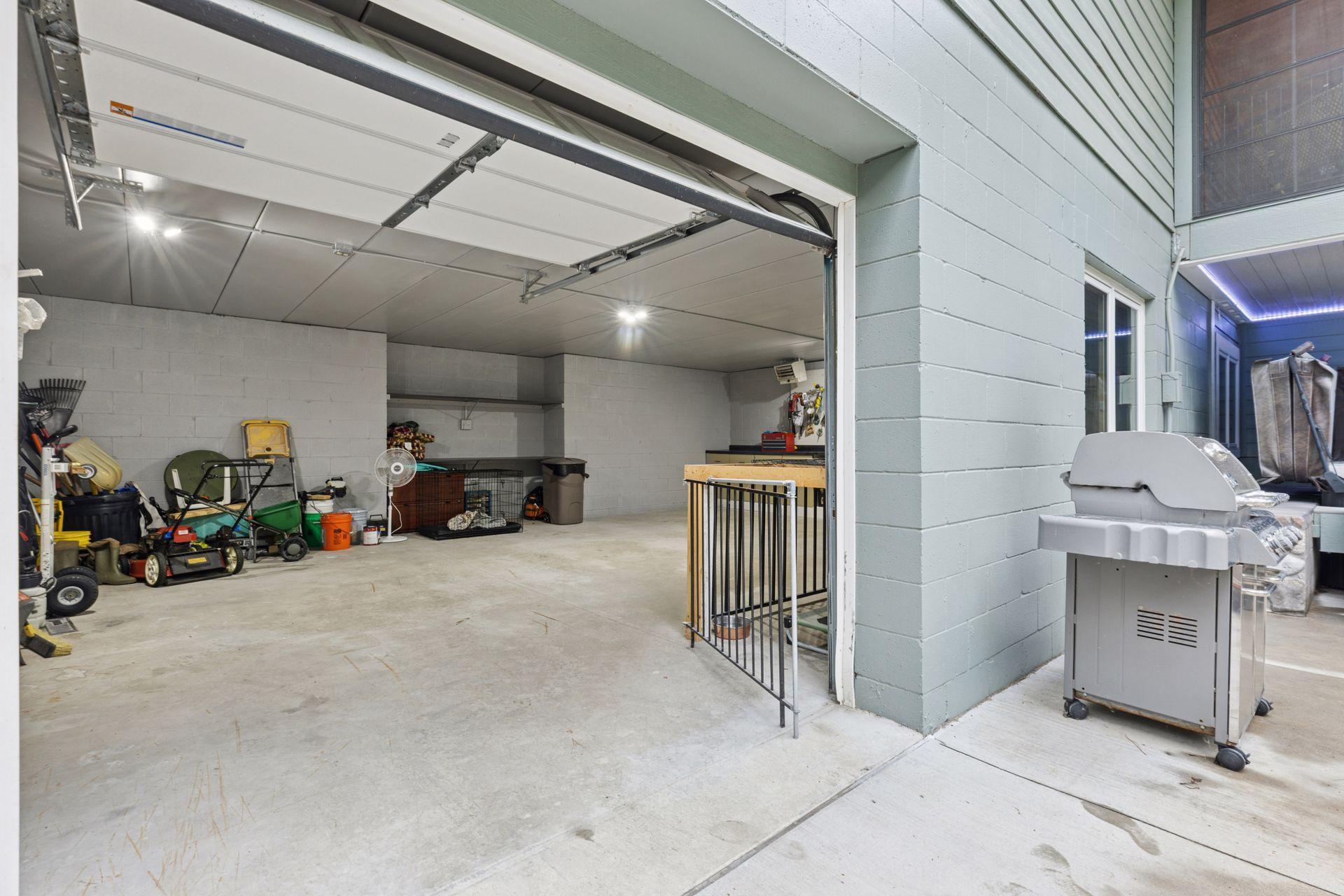 18647 Lander Street NW