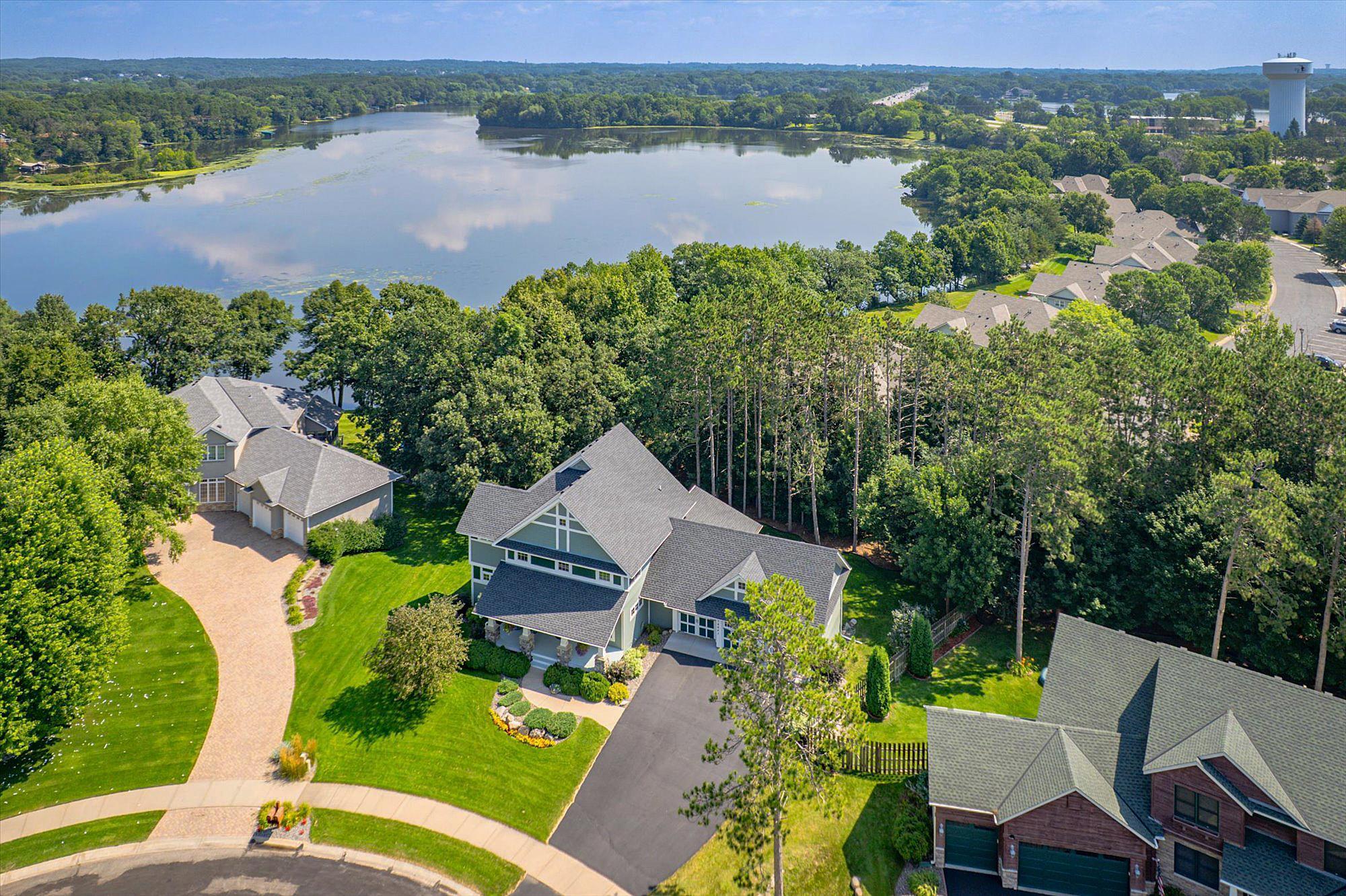 18647 Lander Street NW