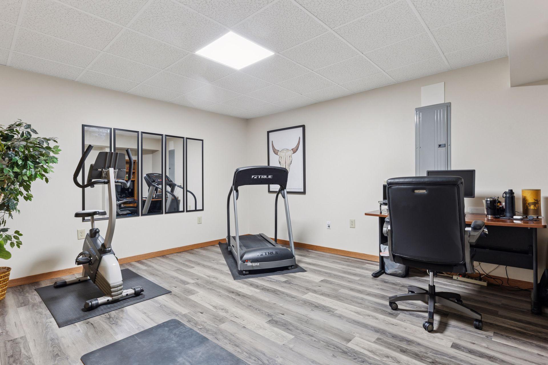 18647 Lander Street NW