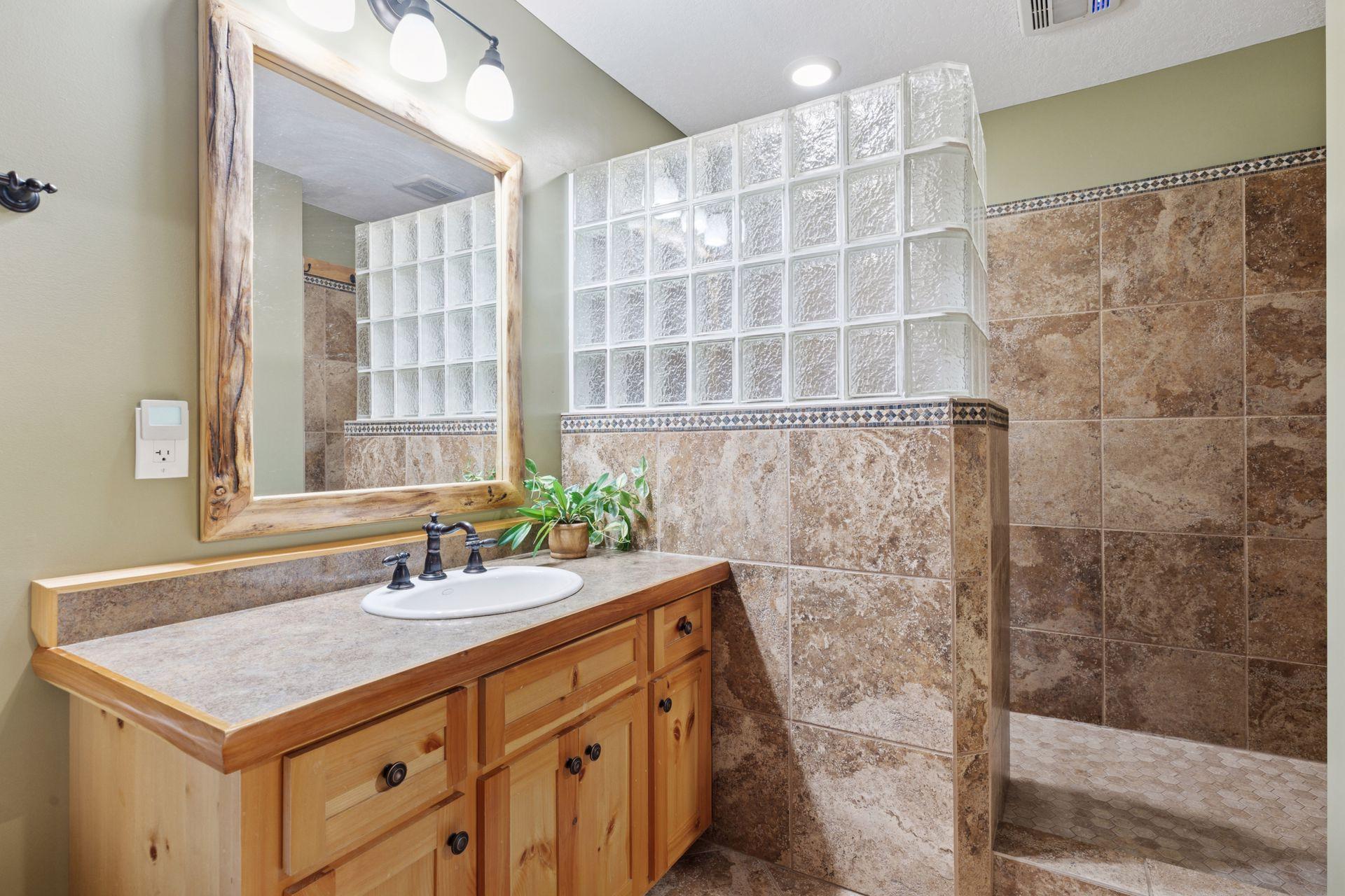 18647 Lander Street NW