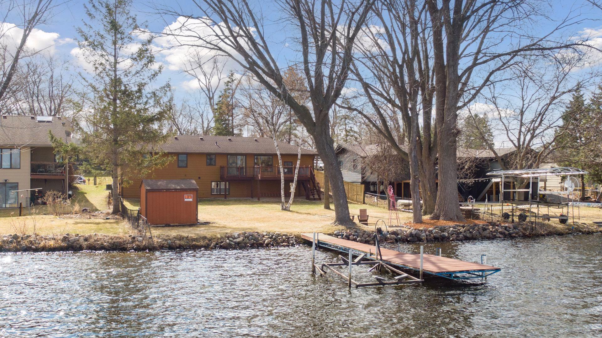 1545 Peltier Lake Drive