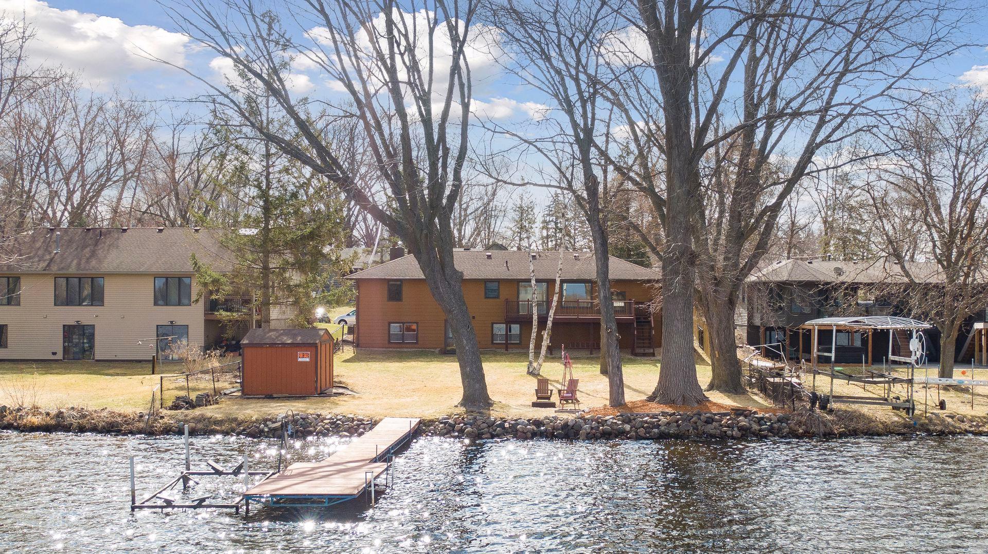 1545 Peltier Lake Drive