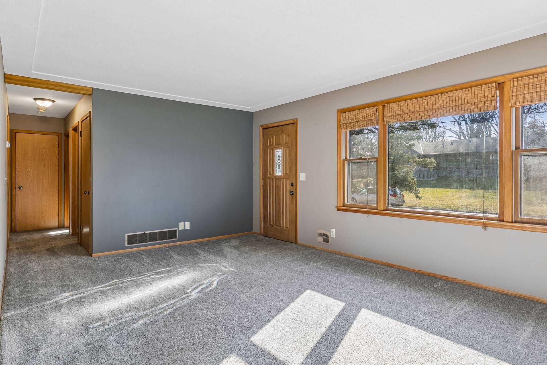 1545 Peltier Lake Drive