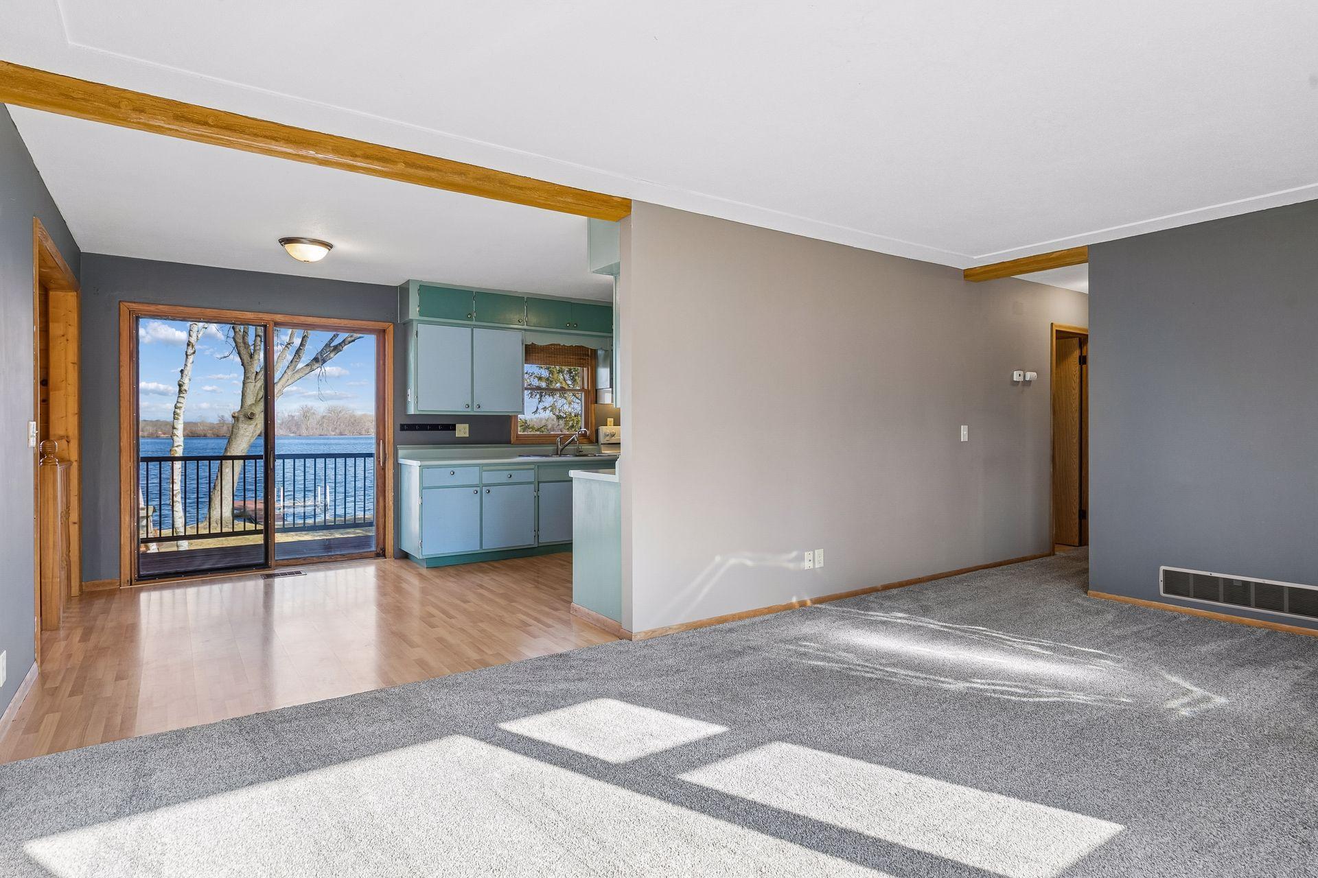 1545 Peltier Lake Drive