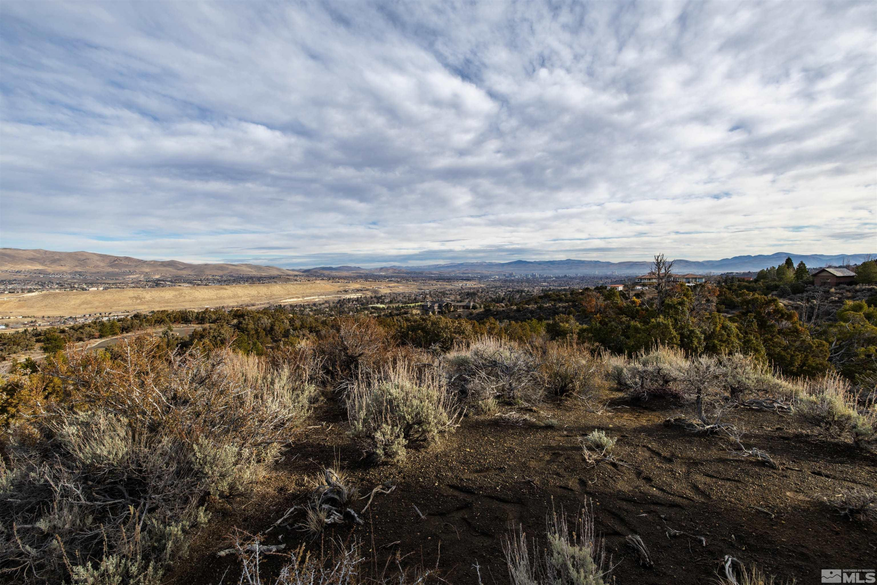 5045 Hunters Peak Road, 13