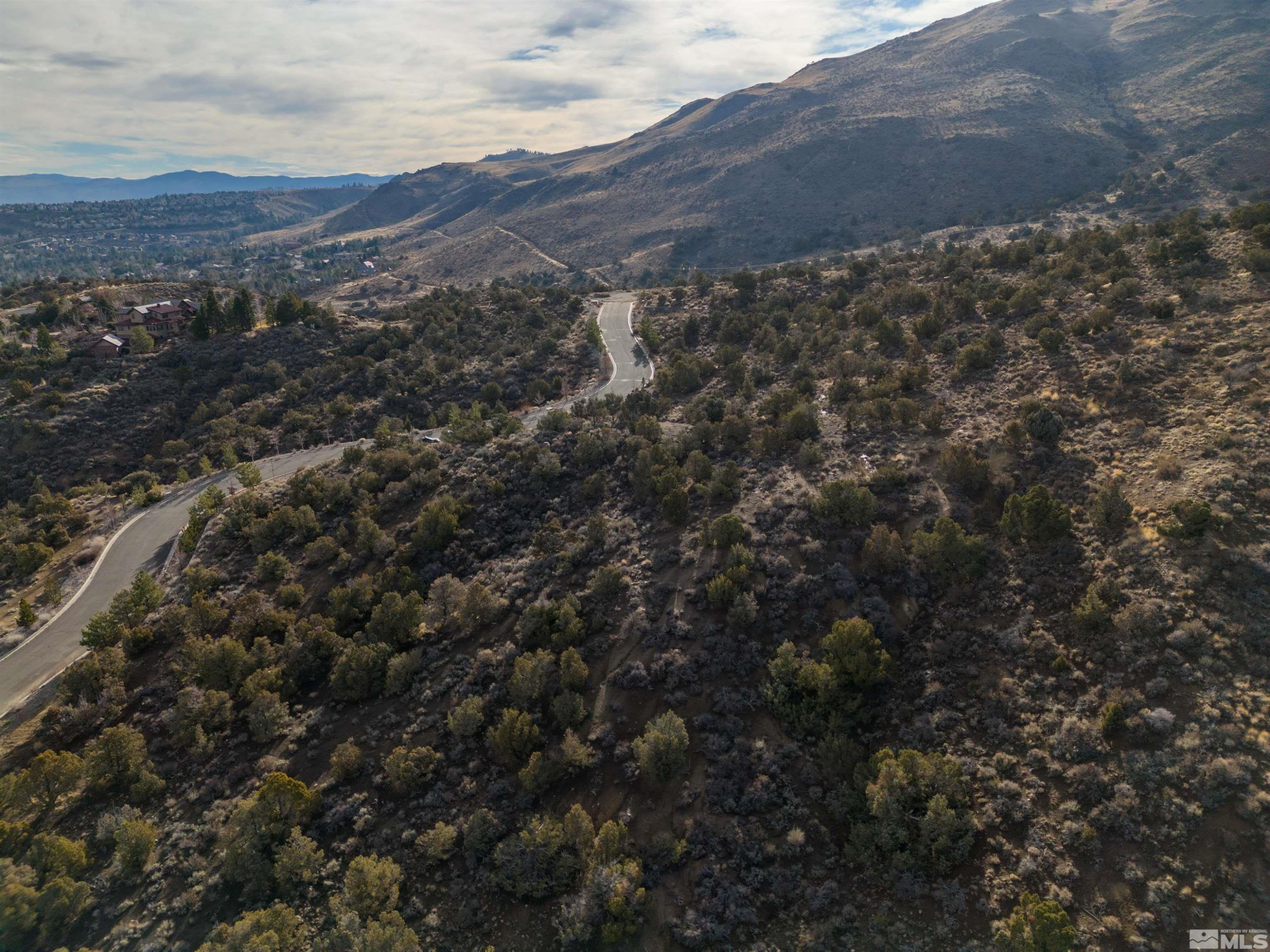 5045 Hunters Peak Road, 13