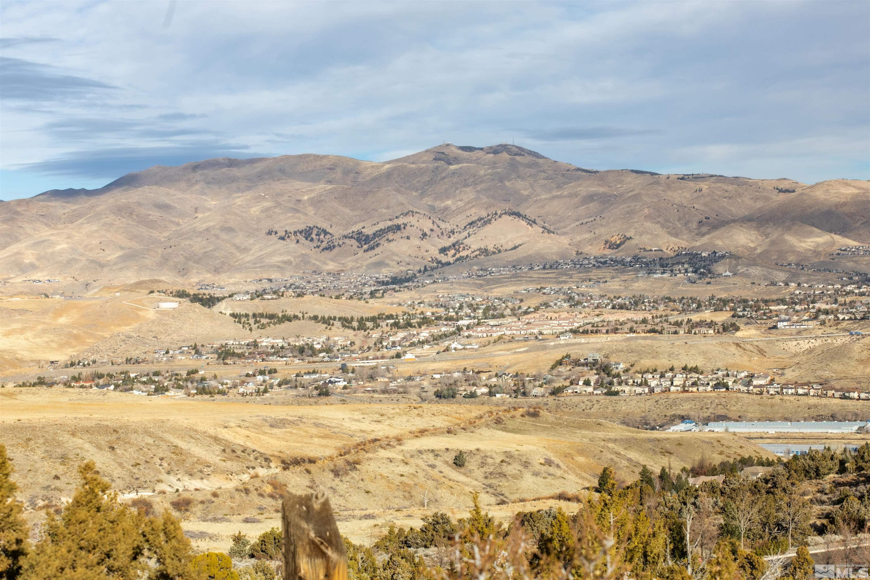 5045 Hunters Peak Road, 13