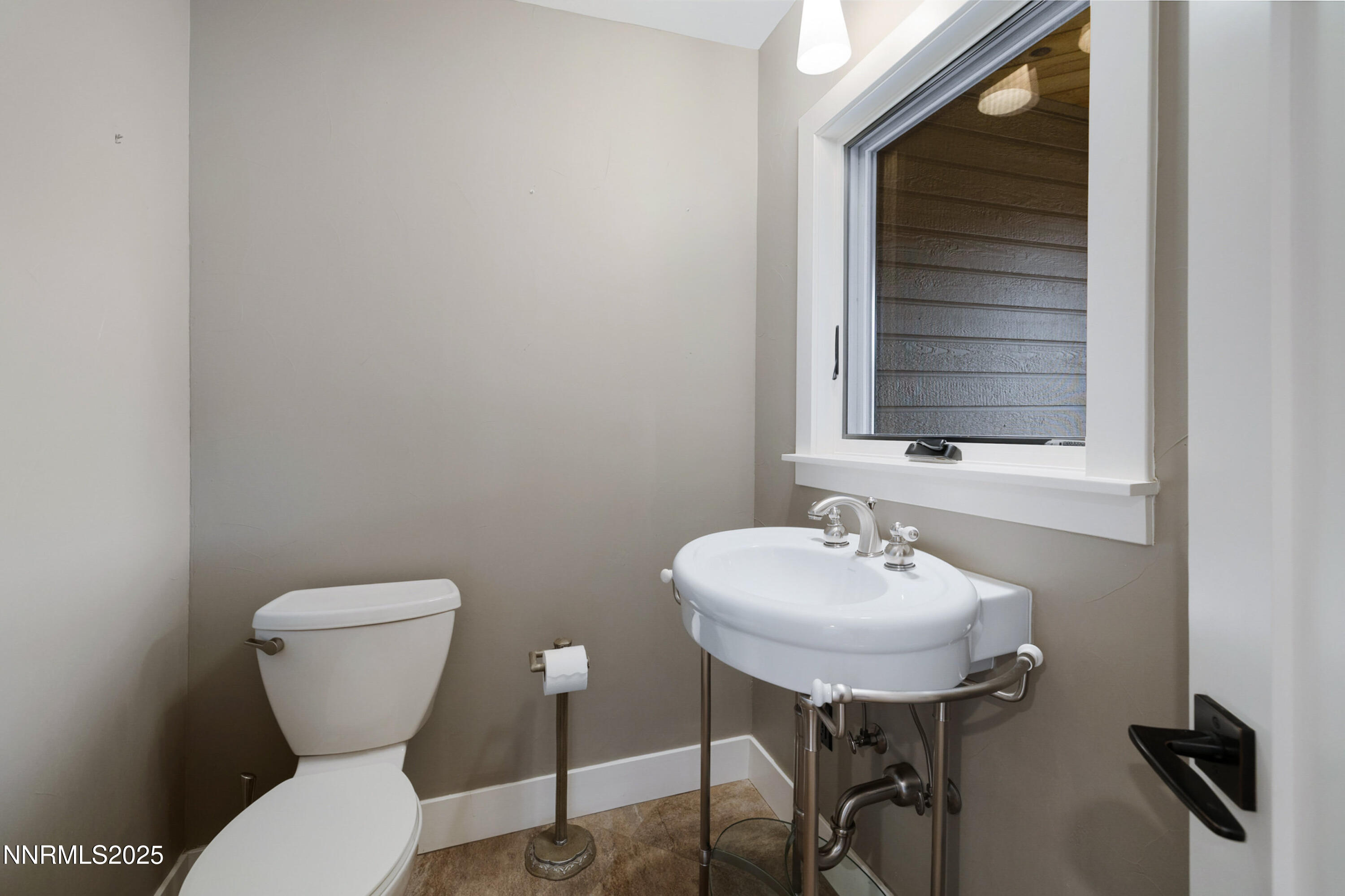 110 Moonstone Lane, Reno