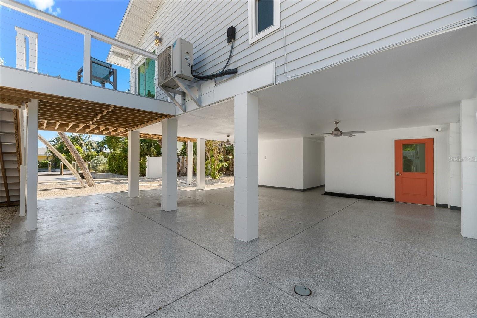 501 KEY ROYALE DR