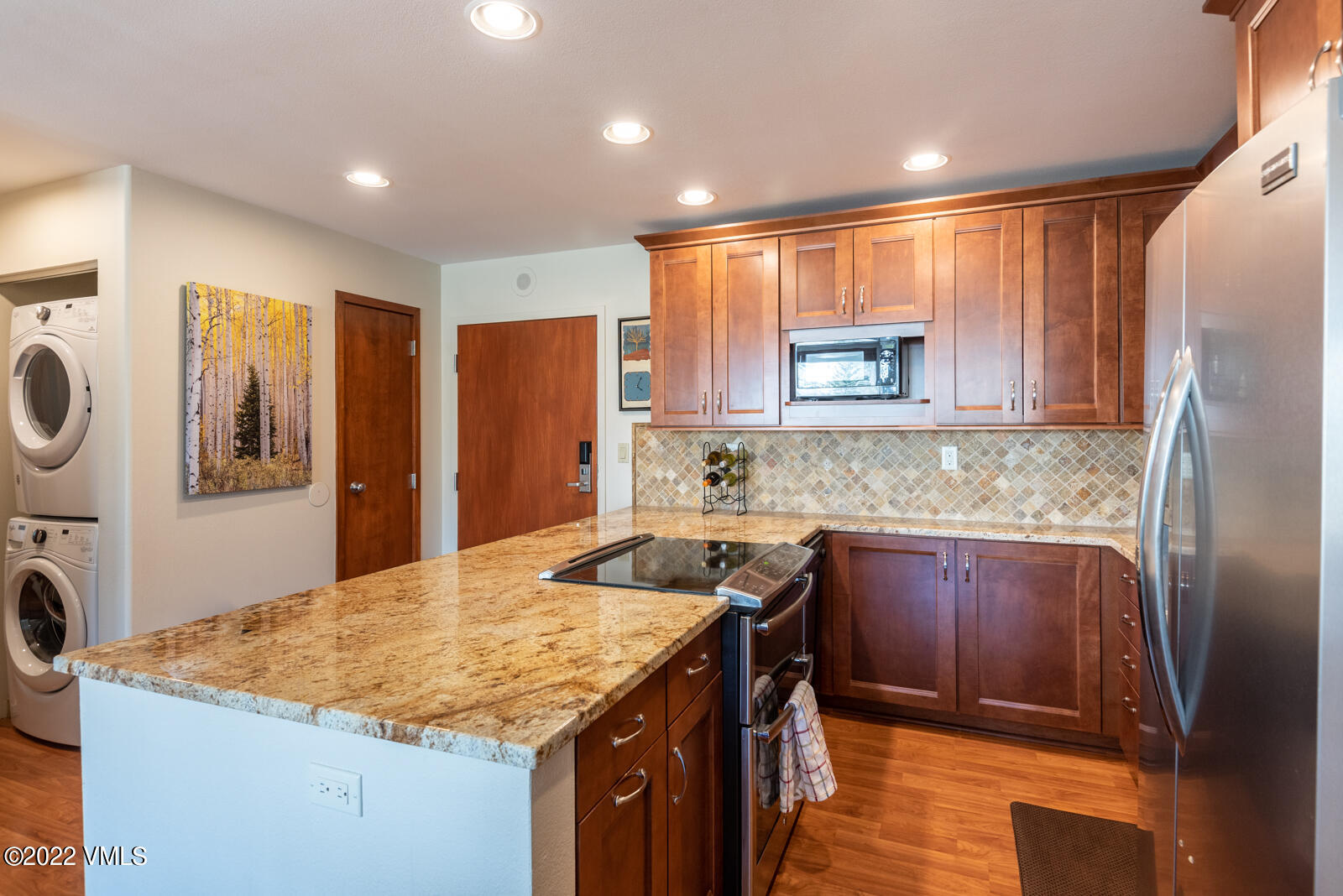 1100 N Frontage Road W 1410