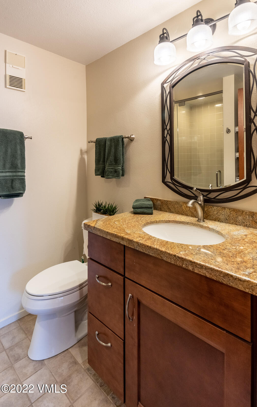 1100 N Frontage Road W 1410