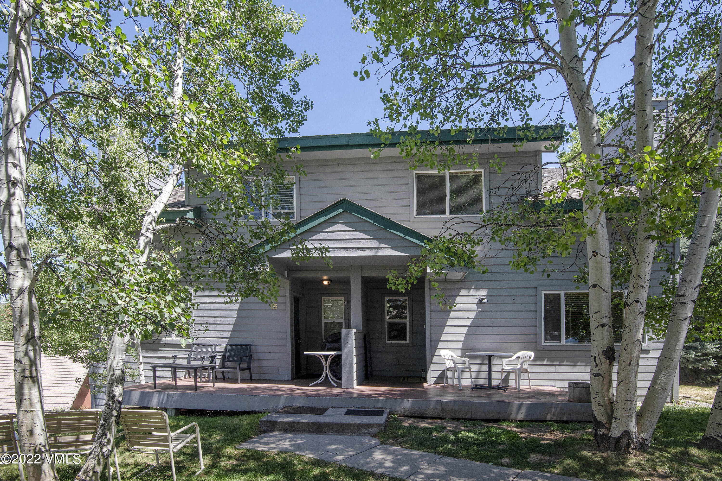 1000 Homestead Drive, 17