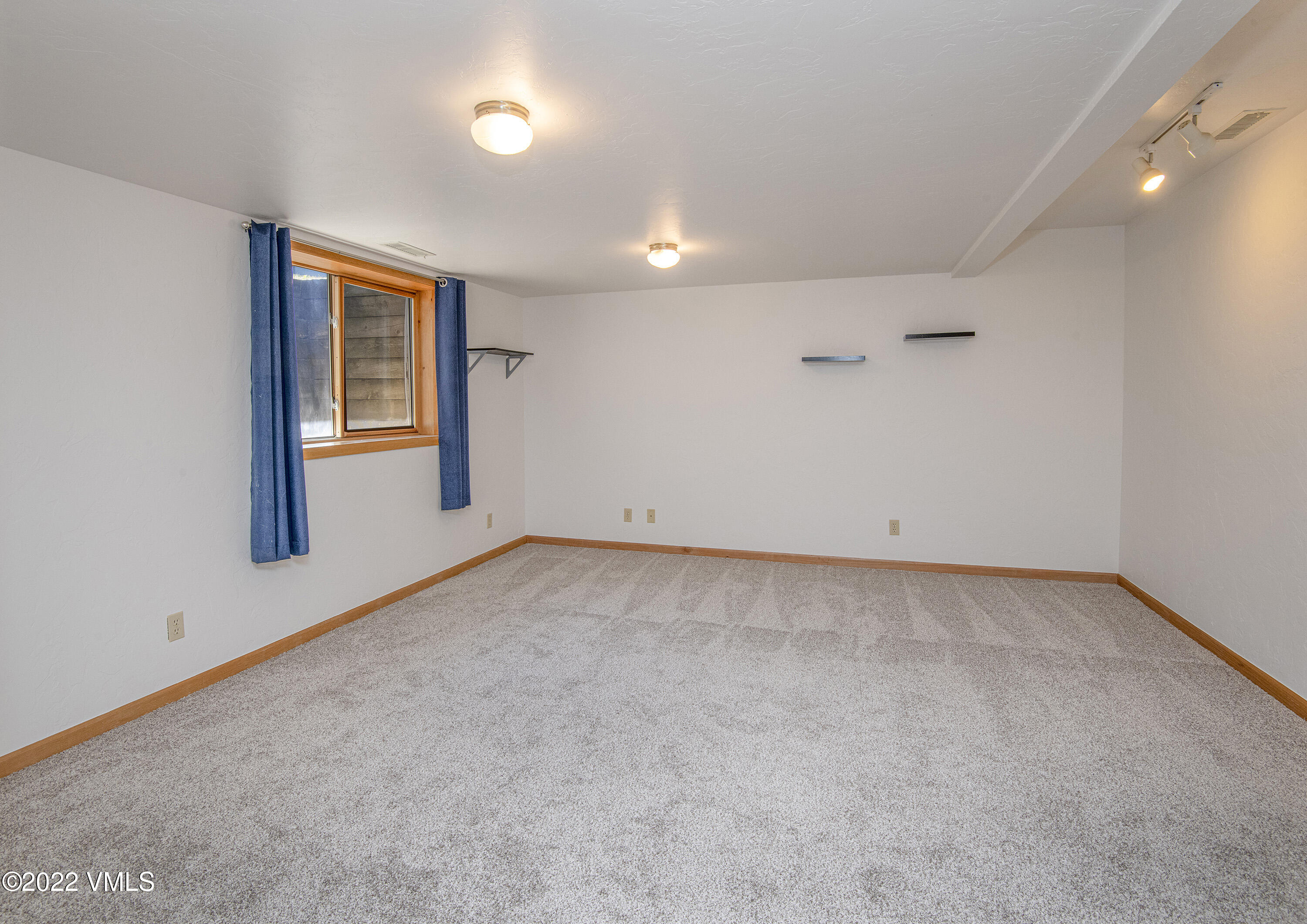 1000 Homestead Drive, 17