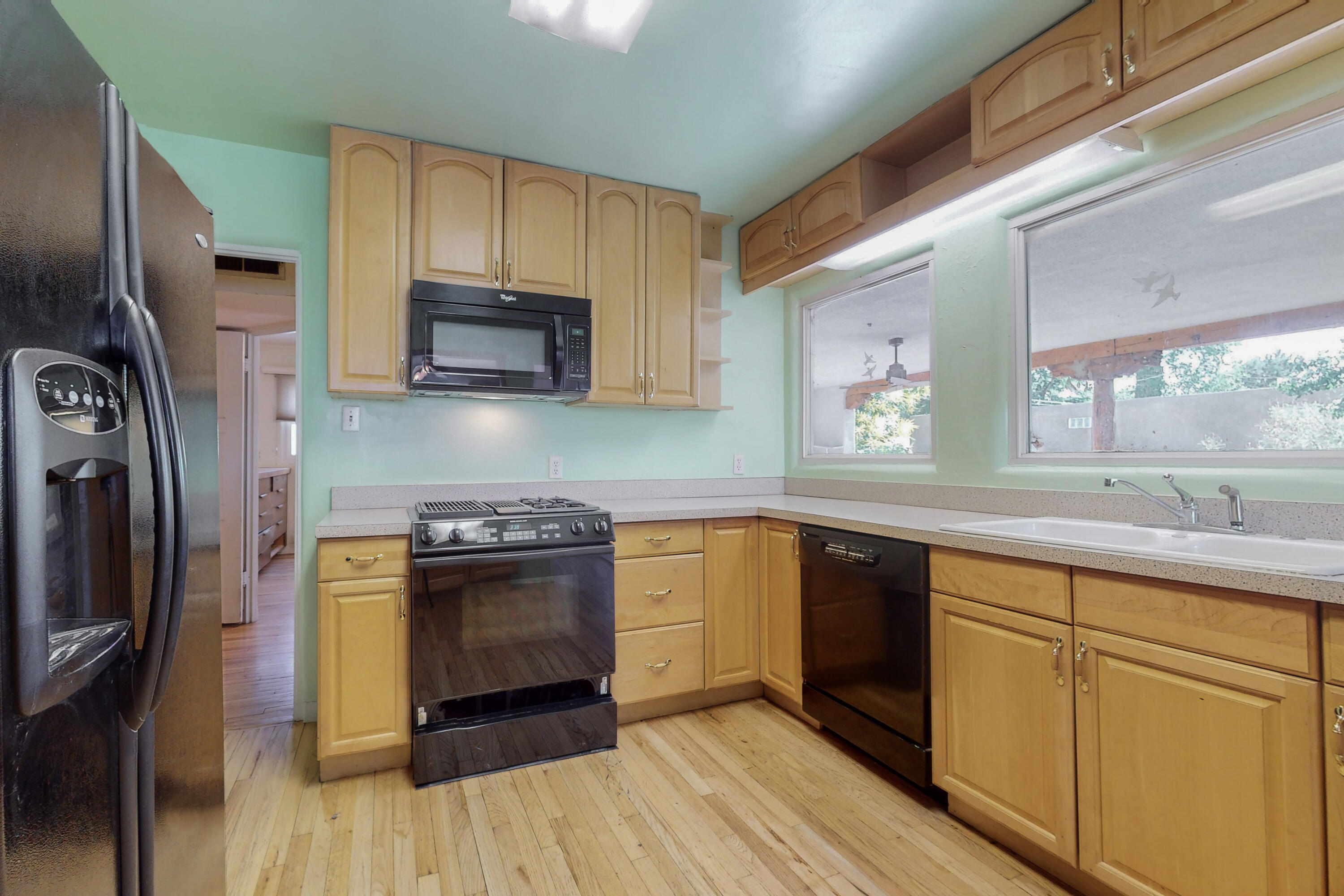 1001 Vassar Drive SE