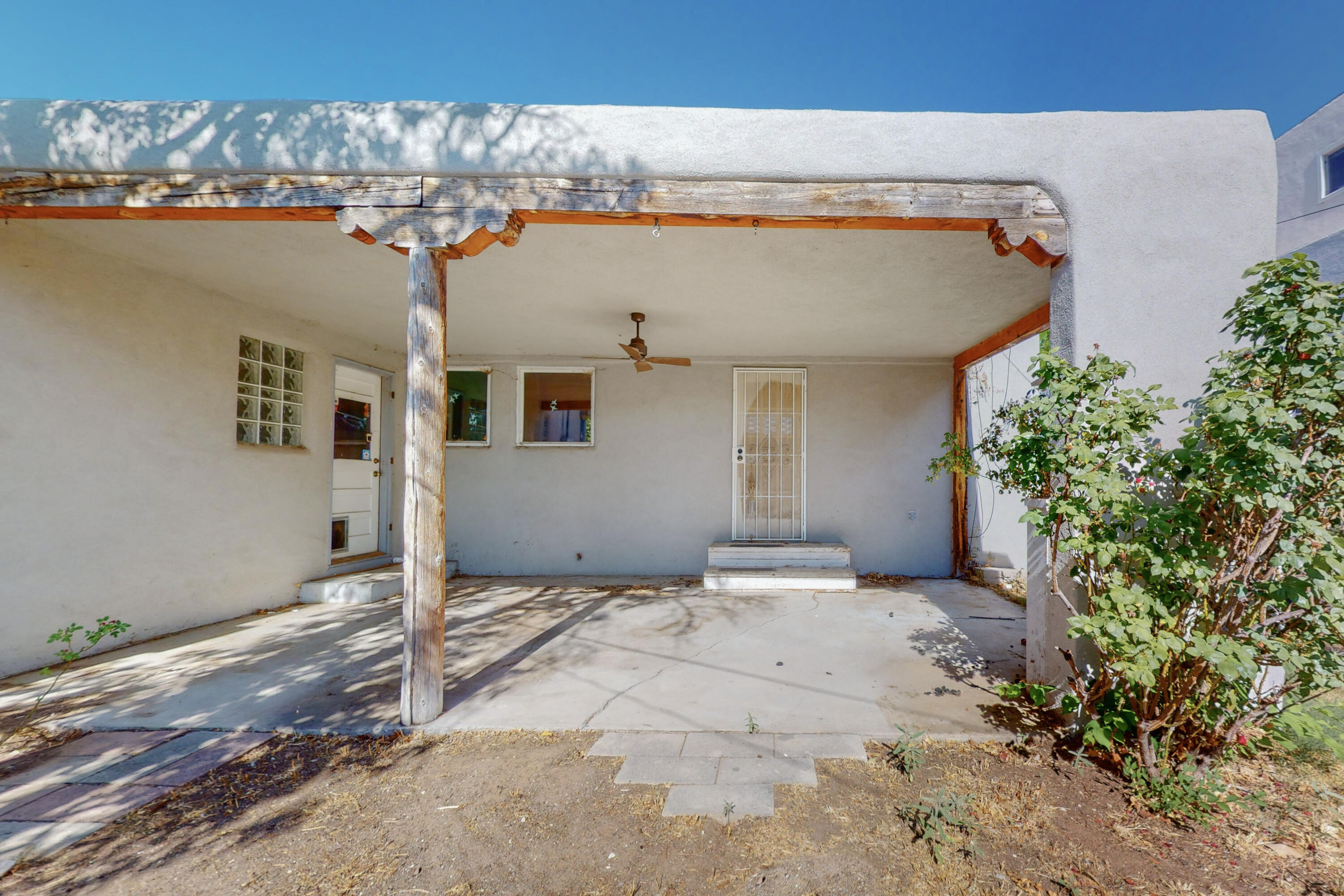 1001 Vassar Drive SE