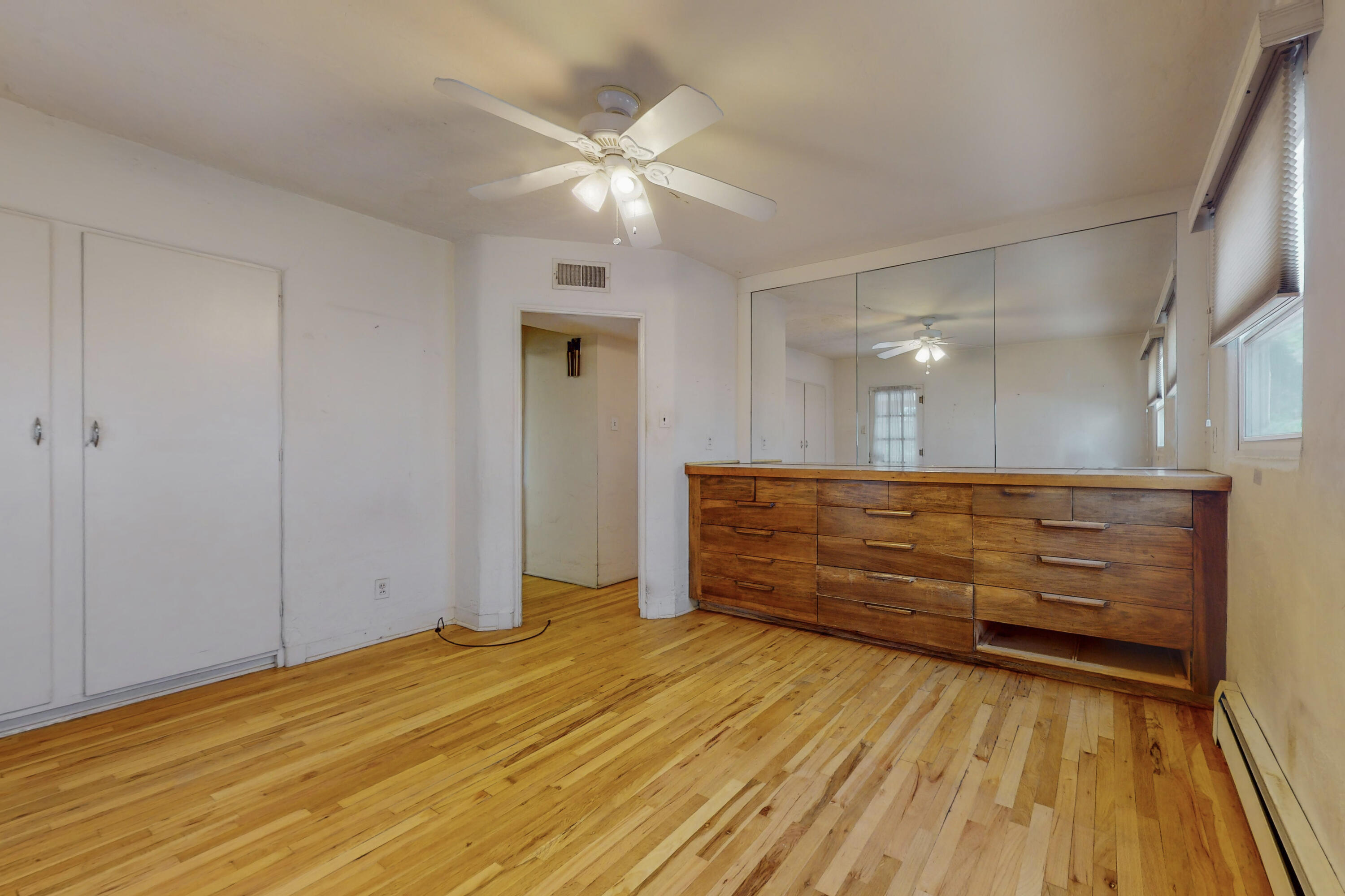 1001 Vassar Drive SE