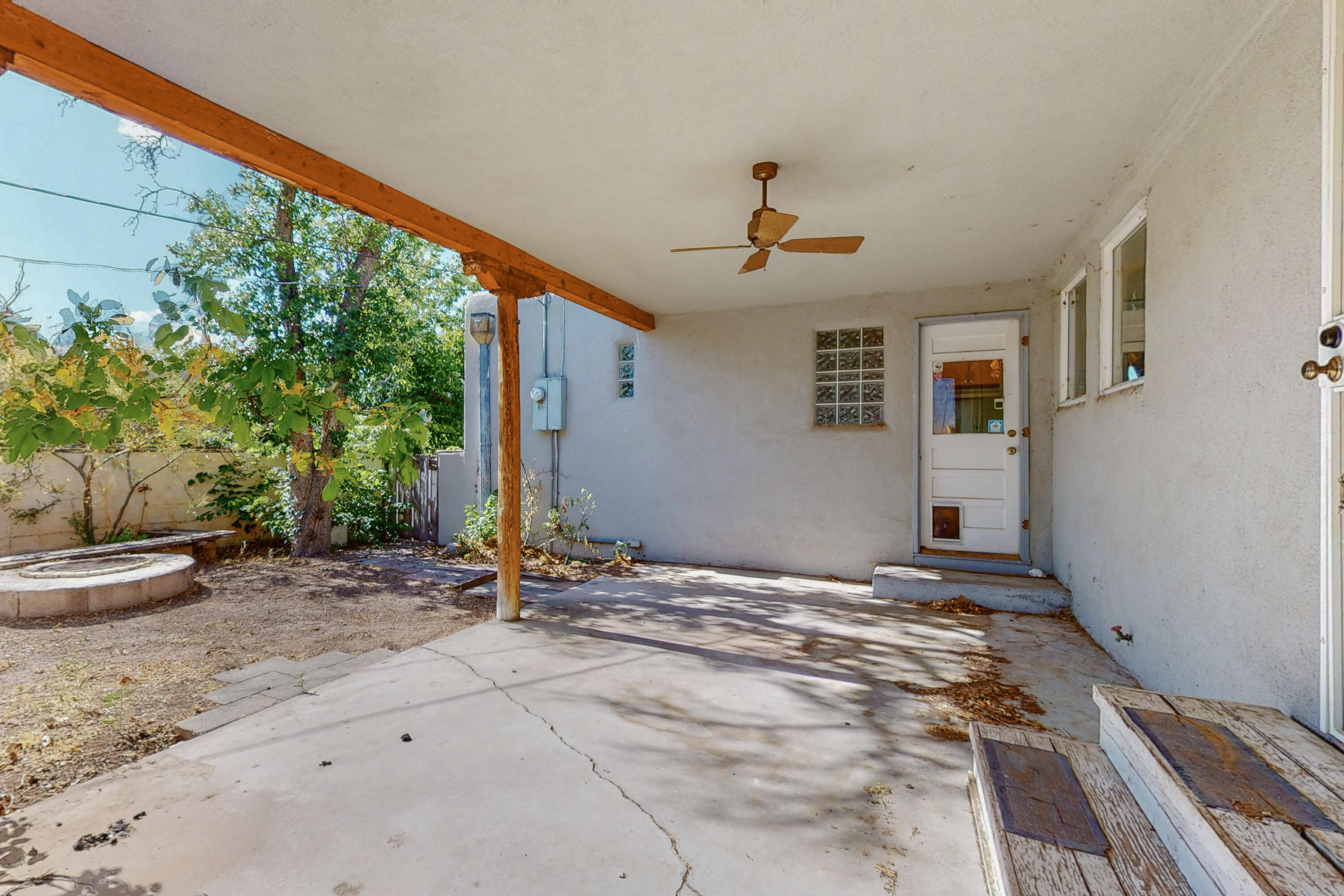 1001 Vassar Drive SE