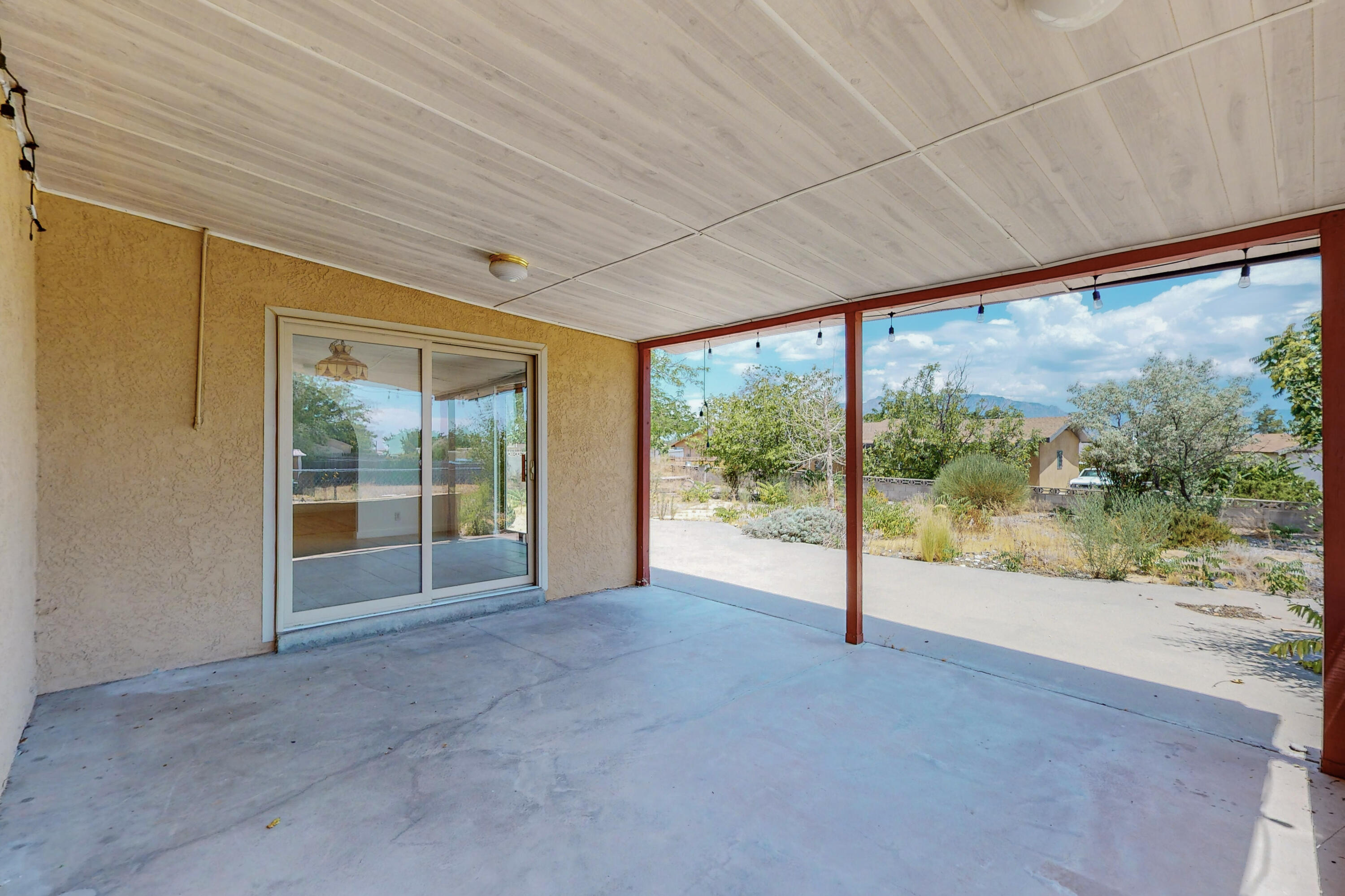 700 Las Marias Drive SE