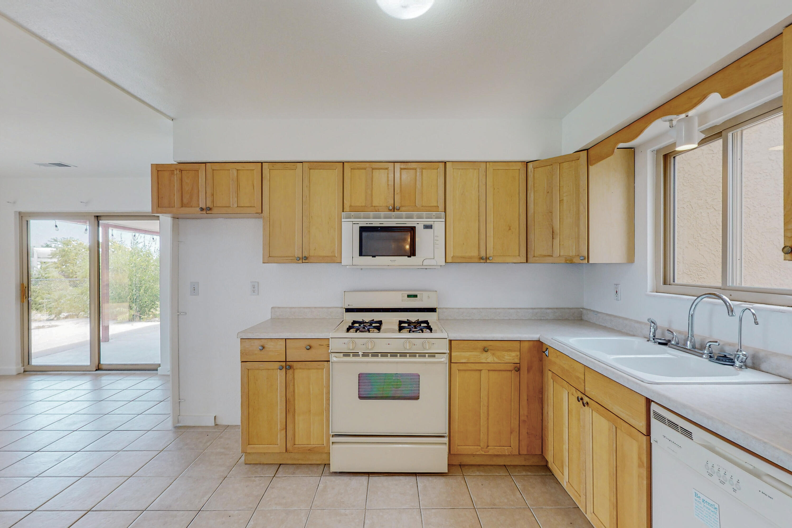 700 Las Marias Drive SE