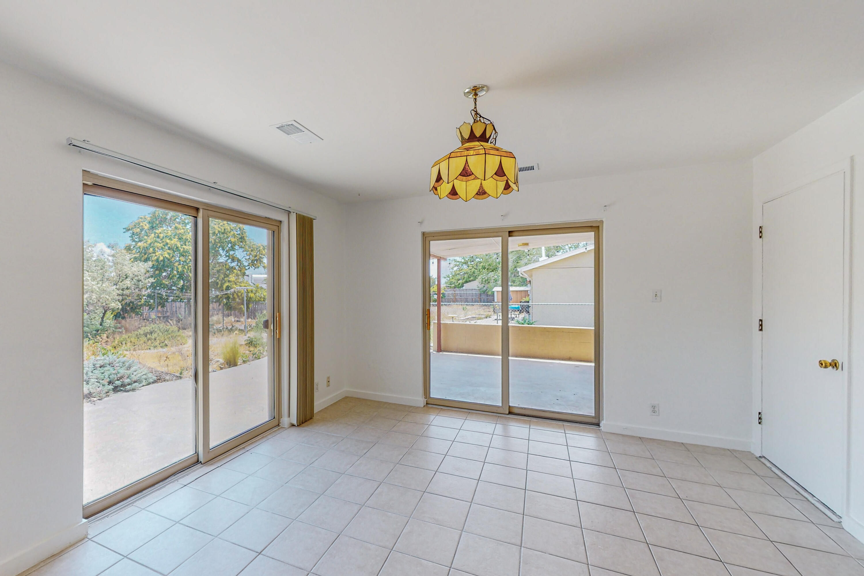 700 Las Marias Drive SE