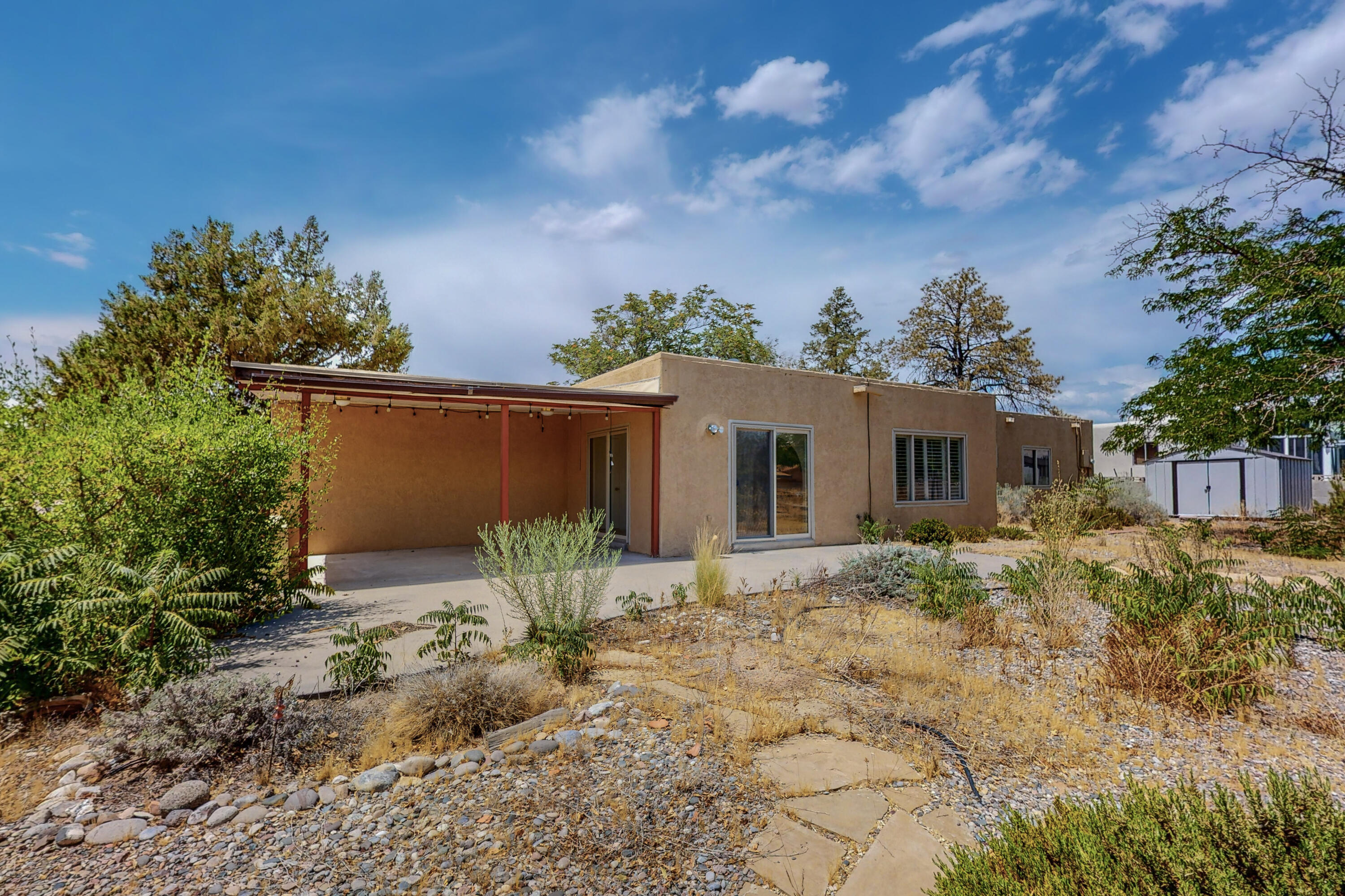 700 Las Marias Drive SE