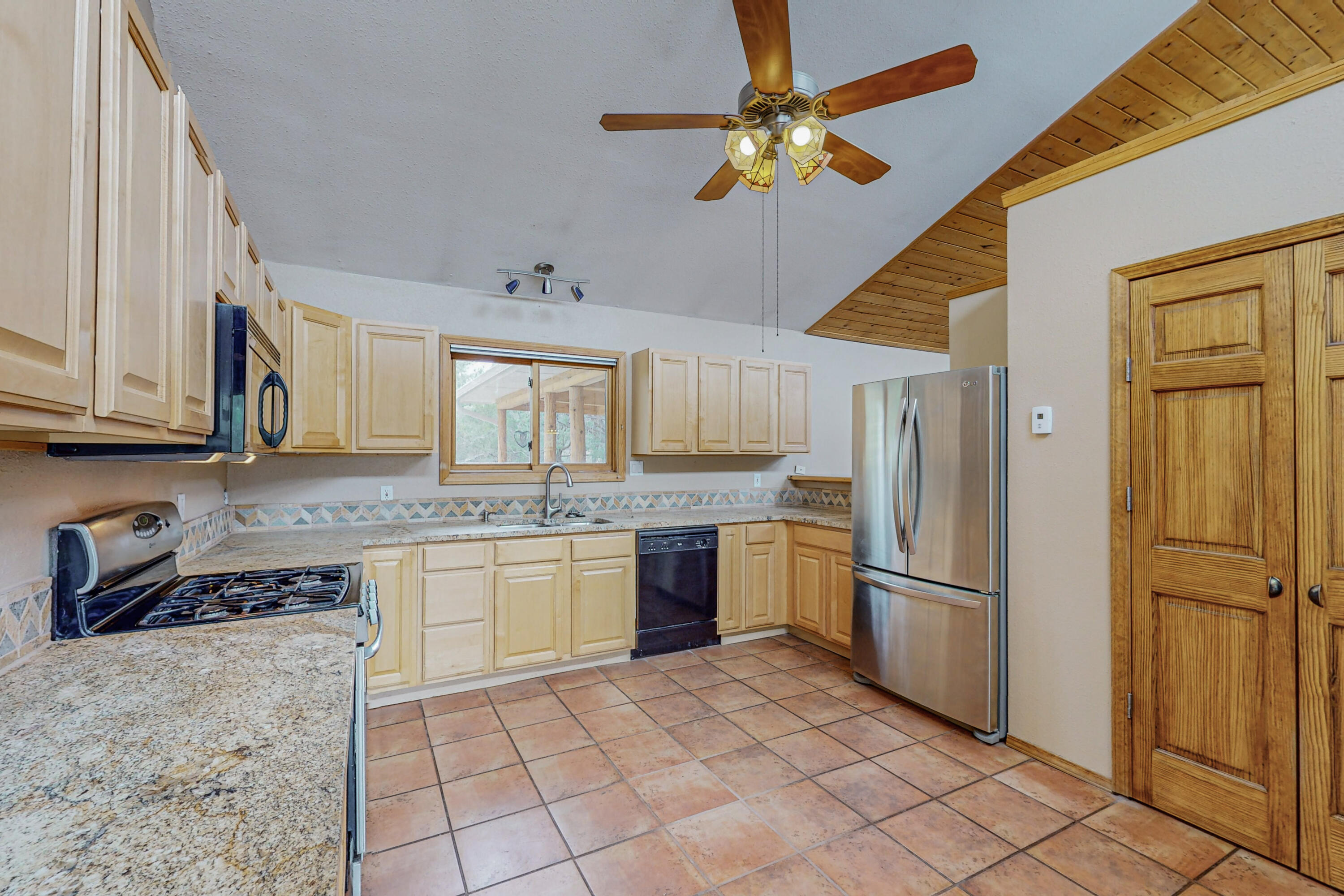 11 Autumnwood Court