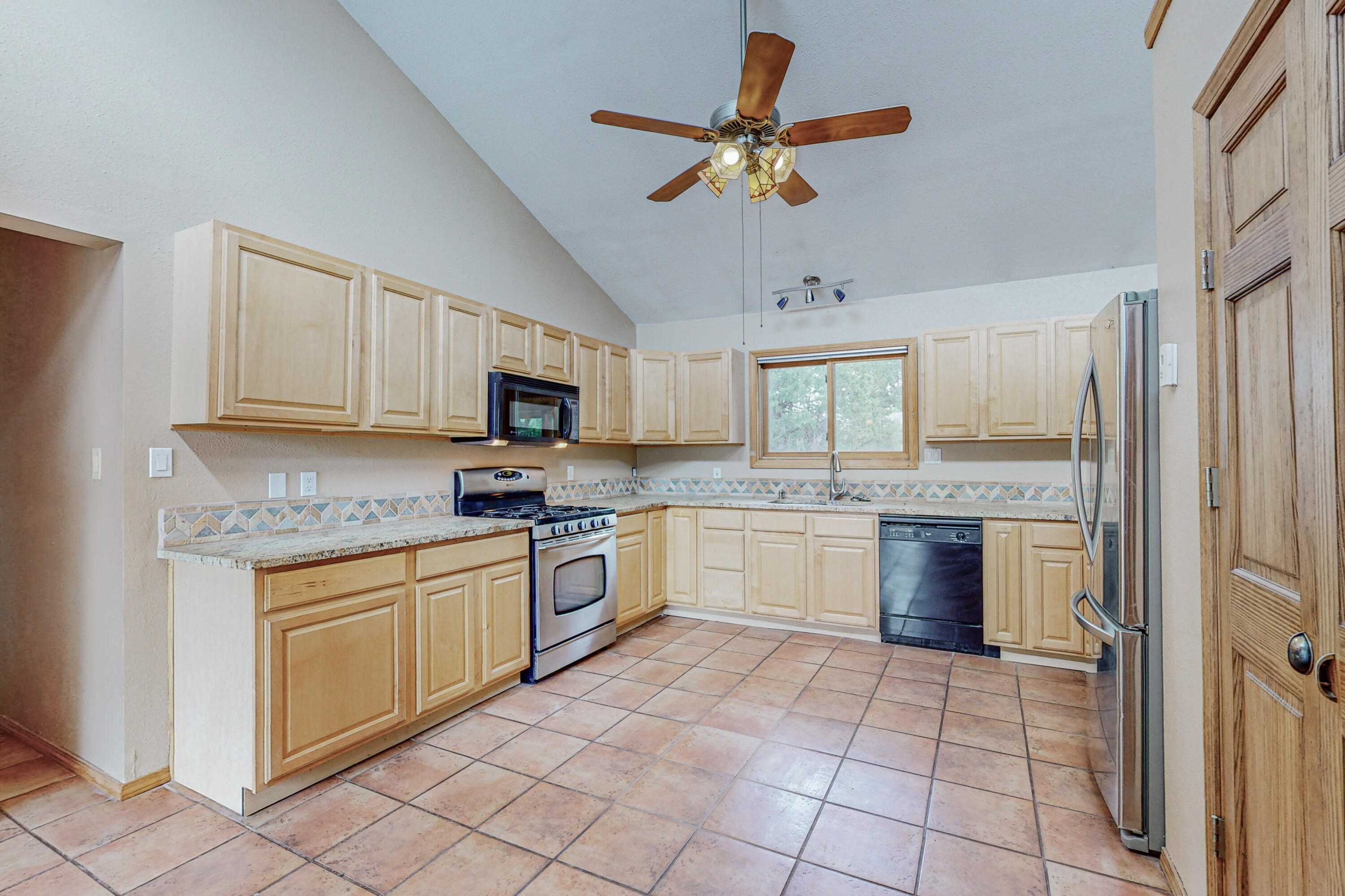 11 Autumnwood Court