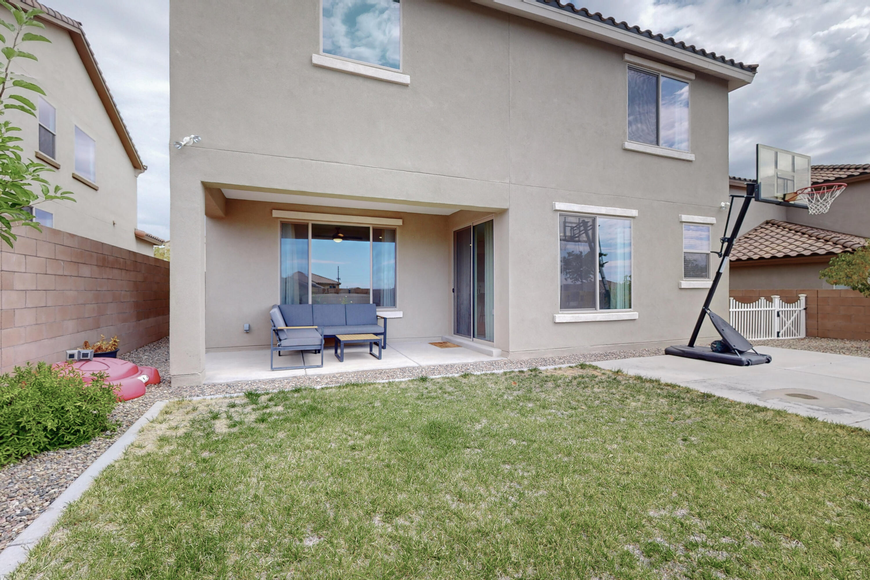 8808 Wind Sock Road NW