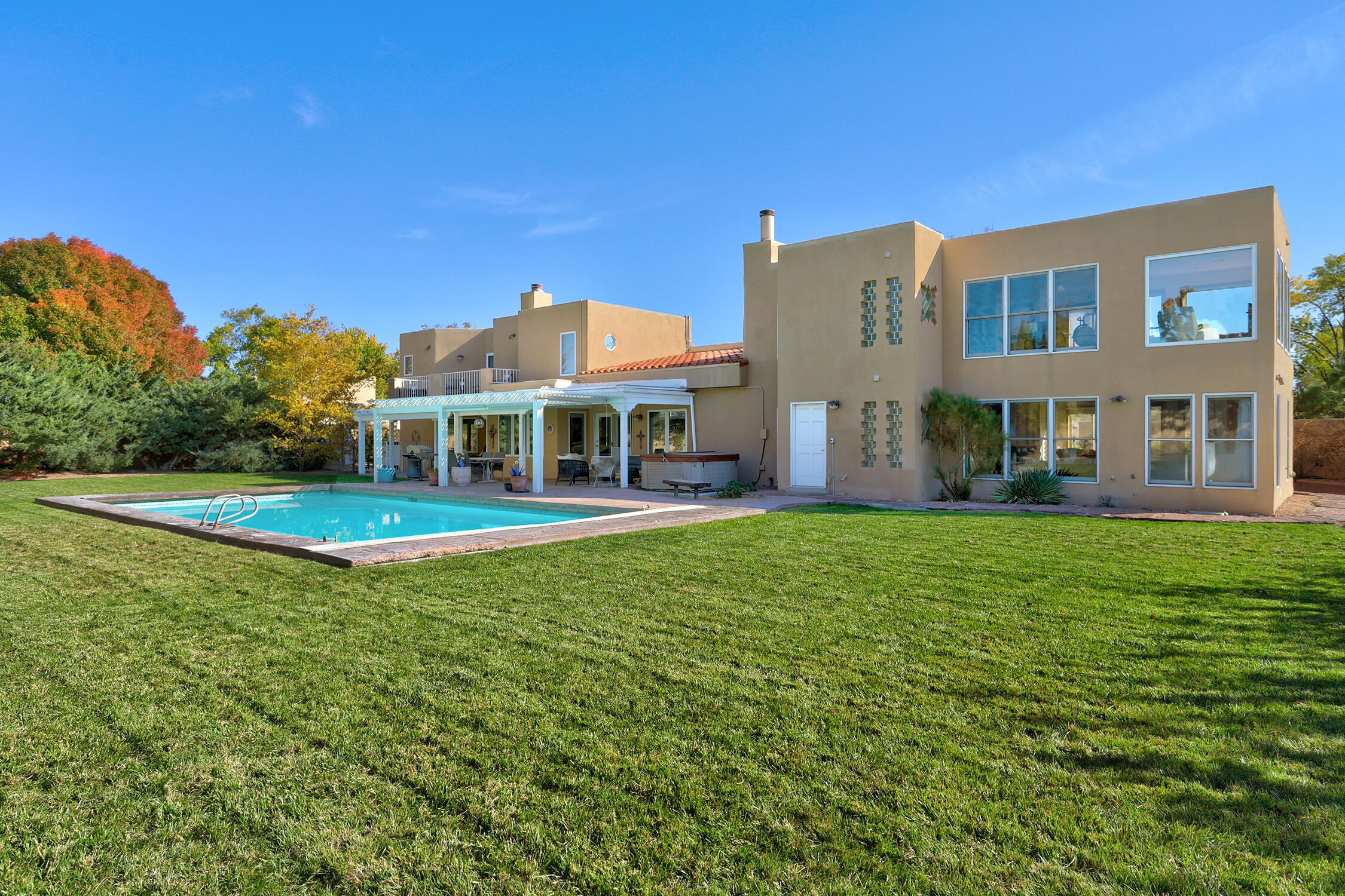 3620 Mateo Prado NW