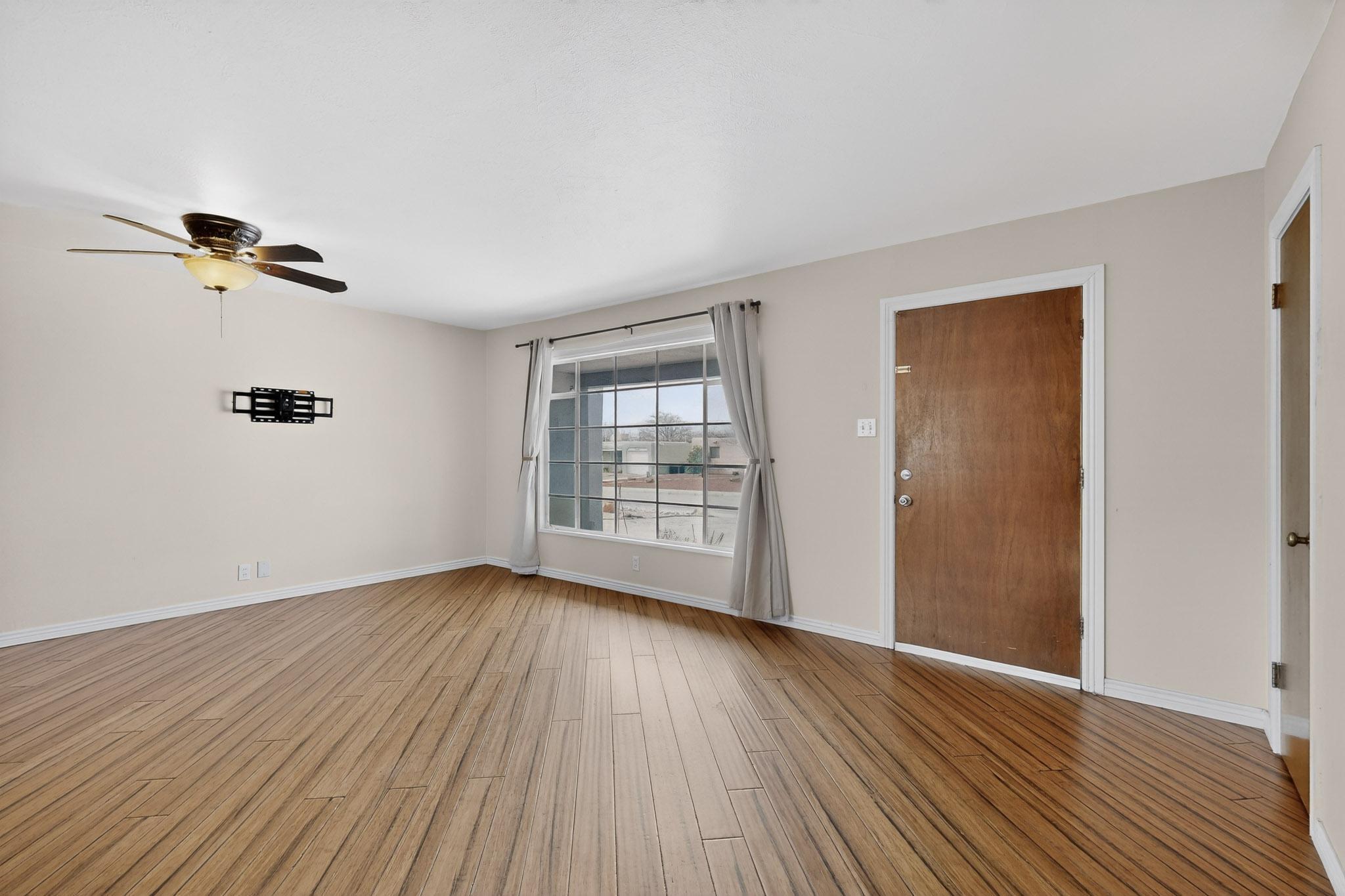 1722 Vermont Street NE