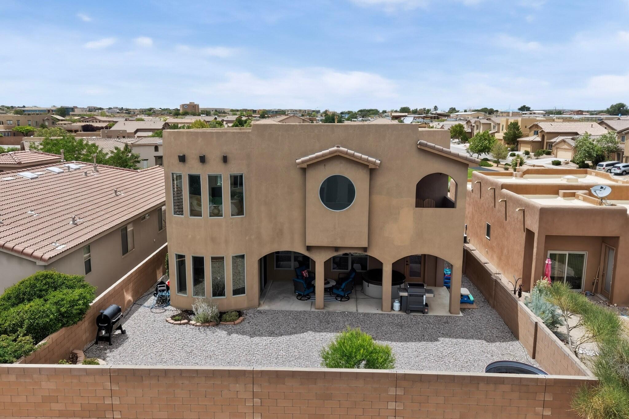 1044 Cristanos Drive