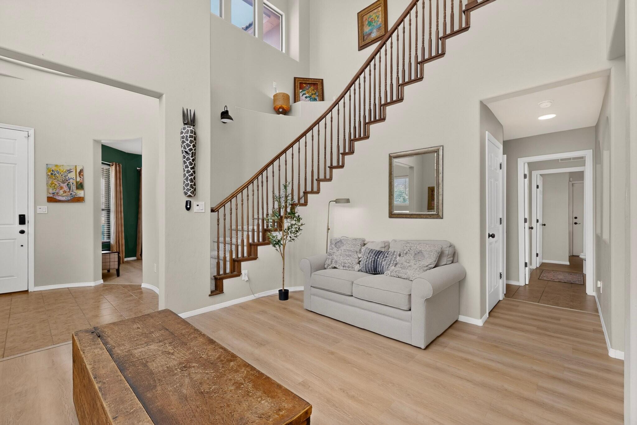 1044 Cristanos Drive