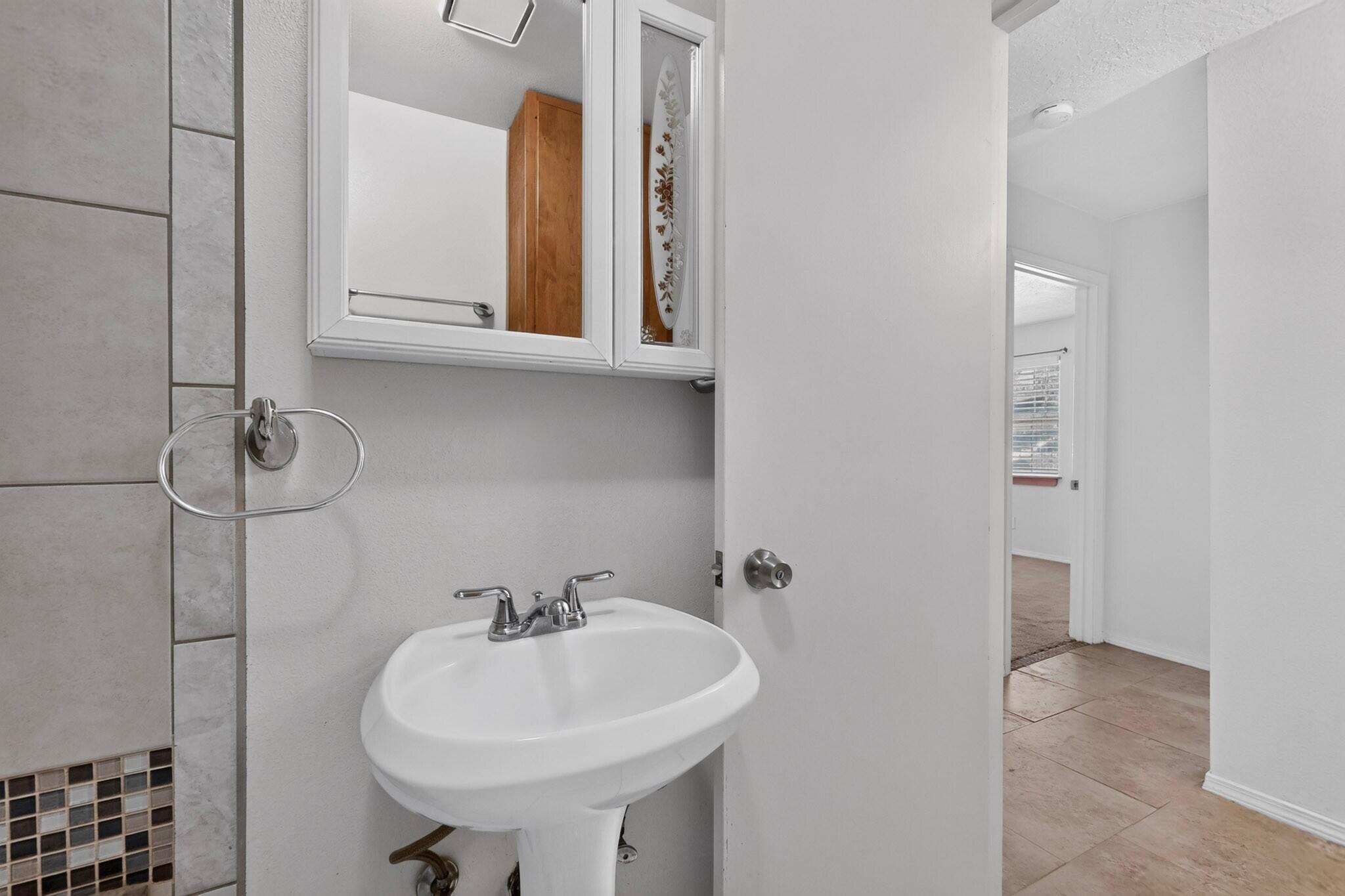1401 Vista Del Rio Road SW