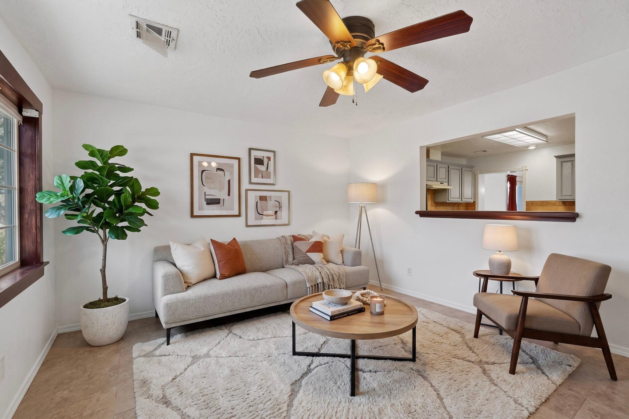 1401 Vista Del Rio Road SW