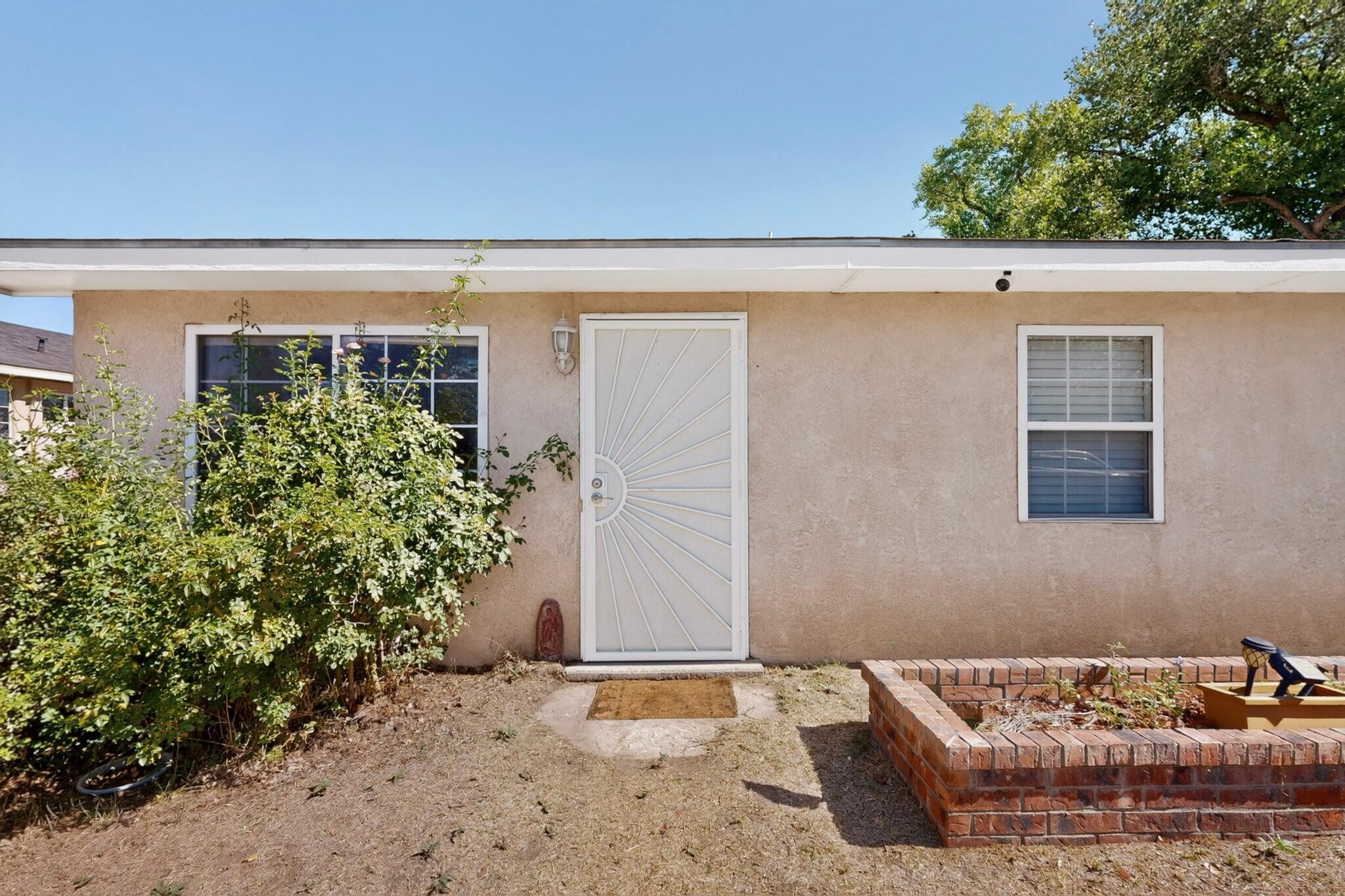 1401 Vista Del Rio Road SW