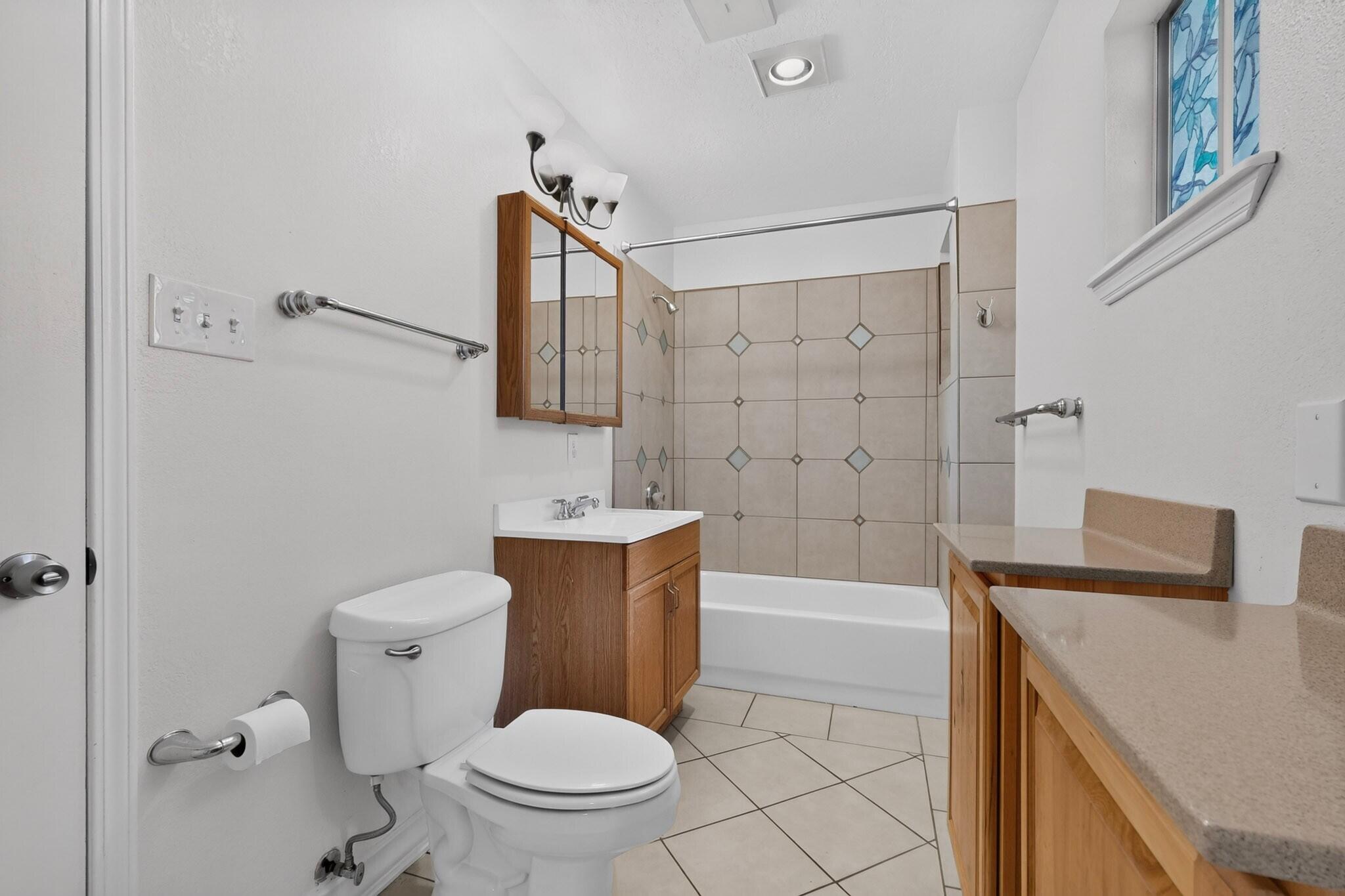1401 Vista Del Rio Road SW