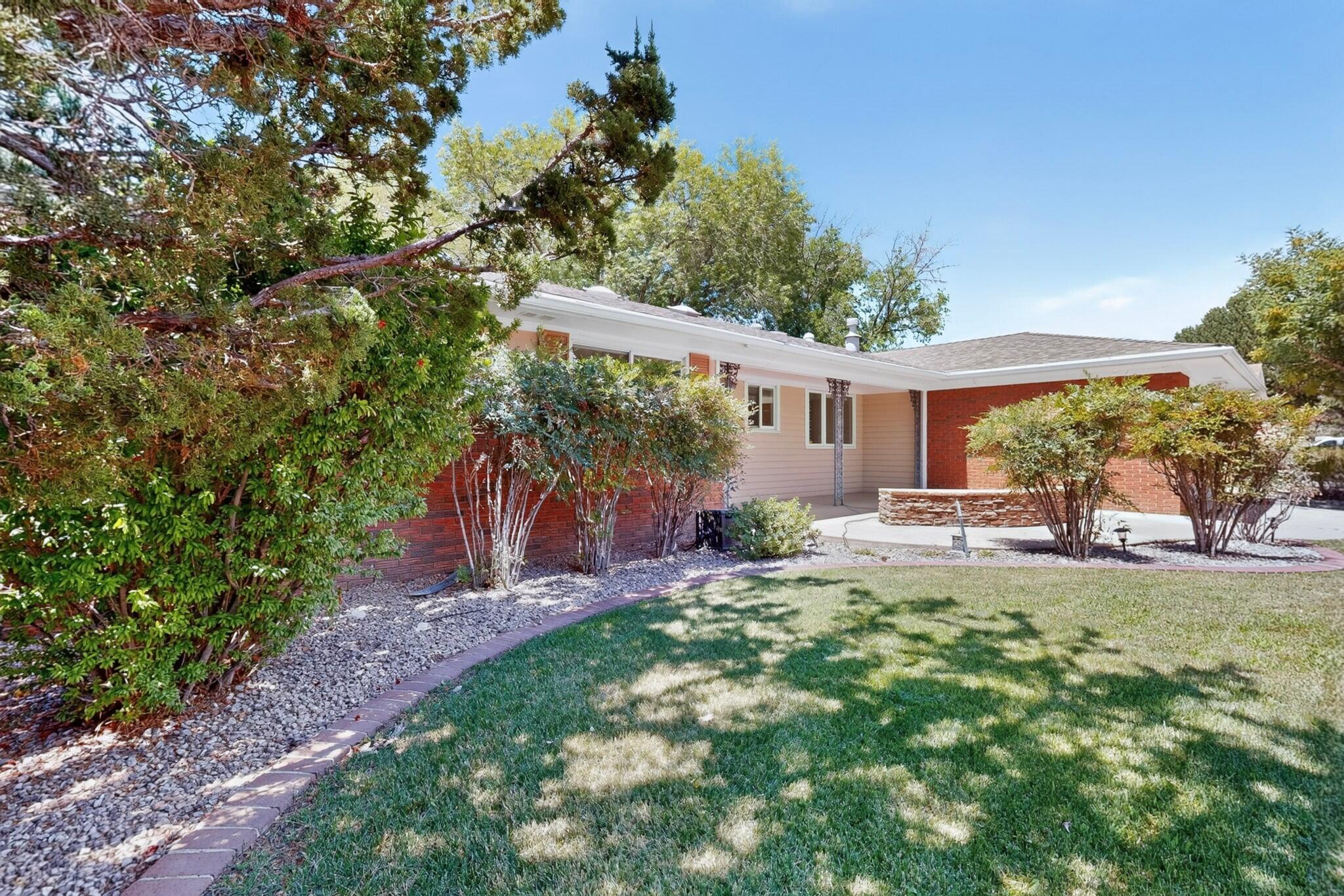 3109 Utah Street NE
