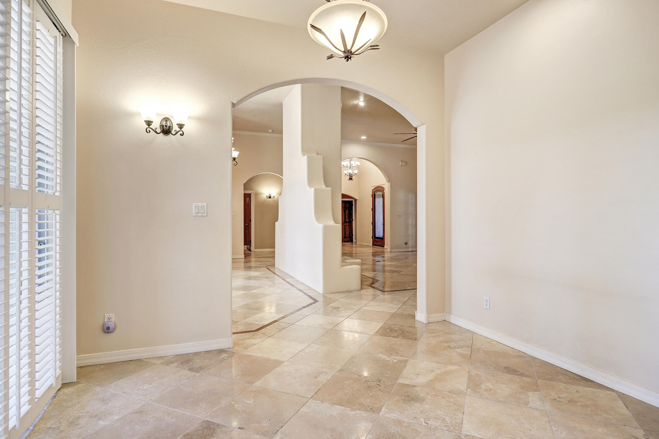 508 Laguna Seca Lane NW