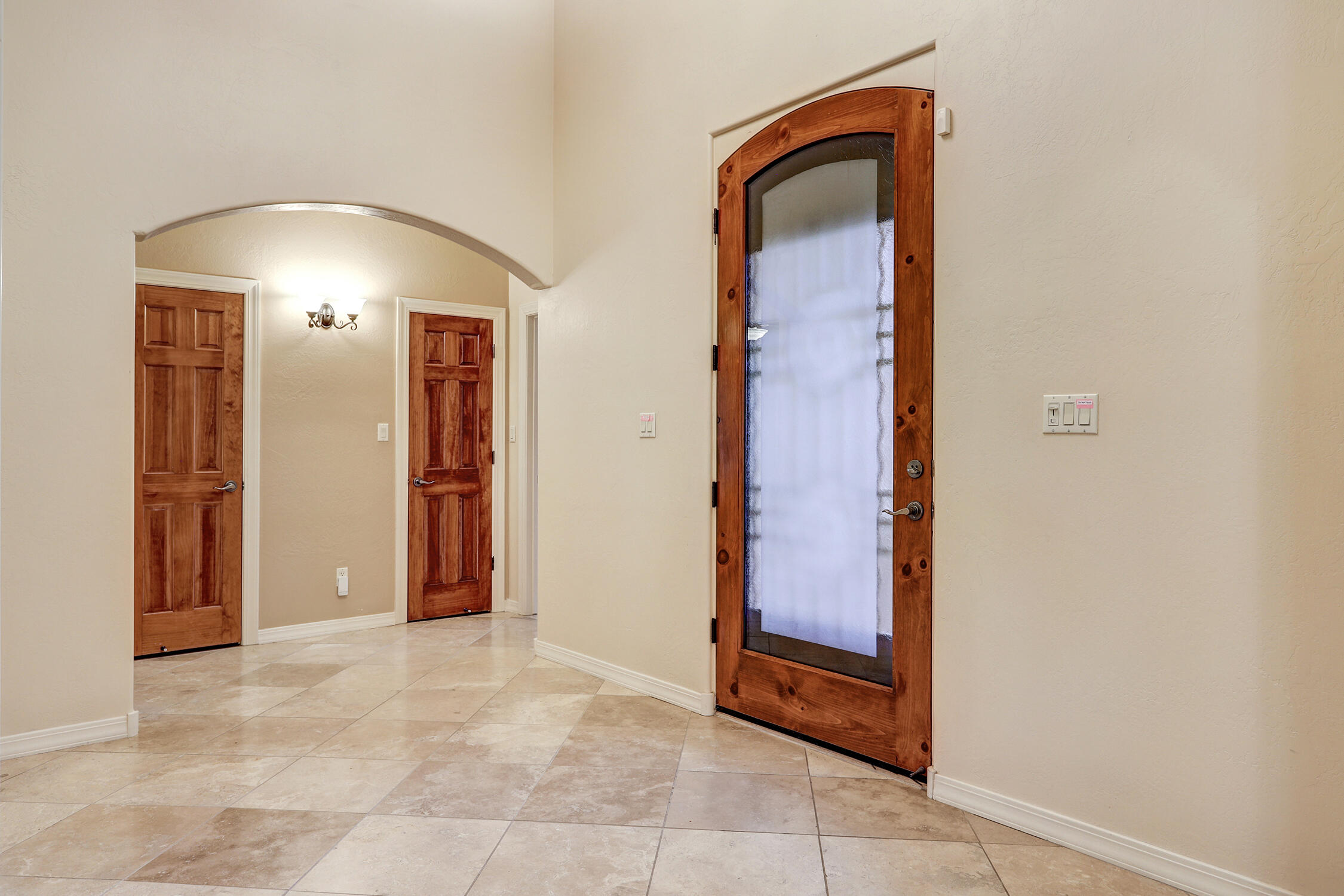 508 Laguna Seca Lane NW