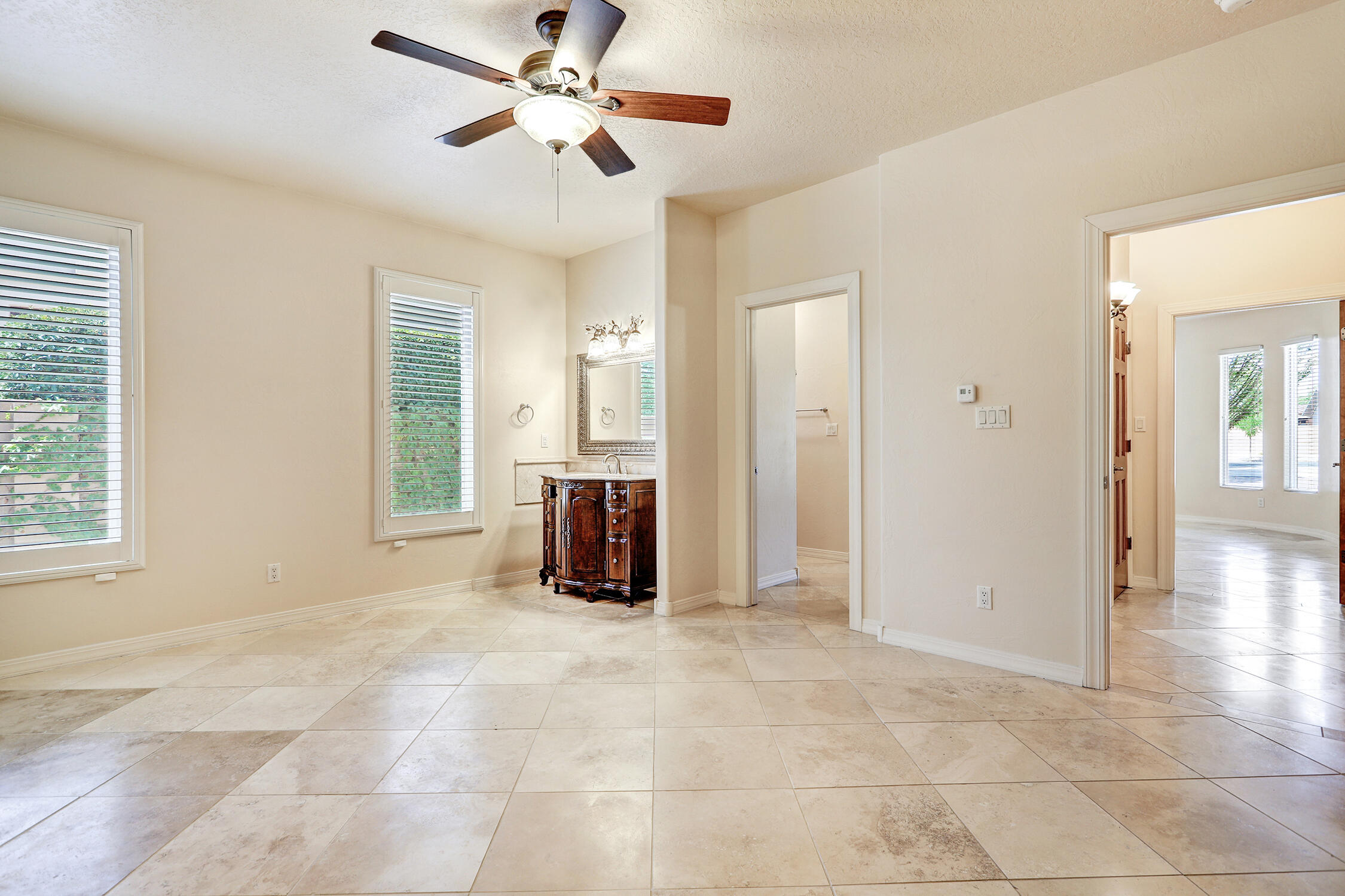 508 Laguna Seca Lane NW