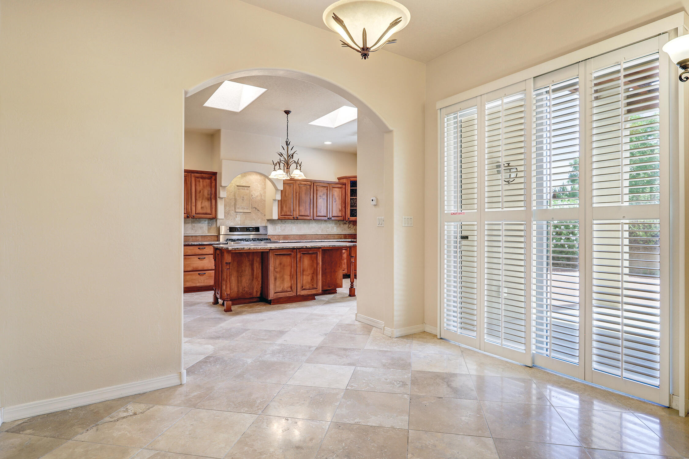 508 Laguna Seca Lane NW