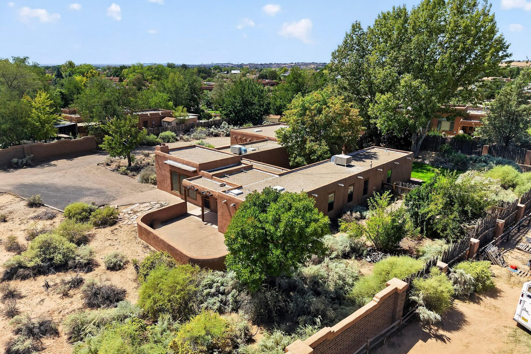6608 Loma Larga Road