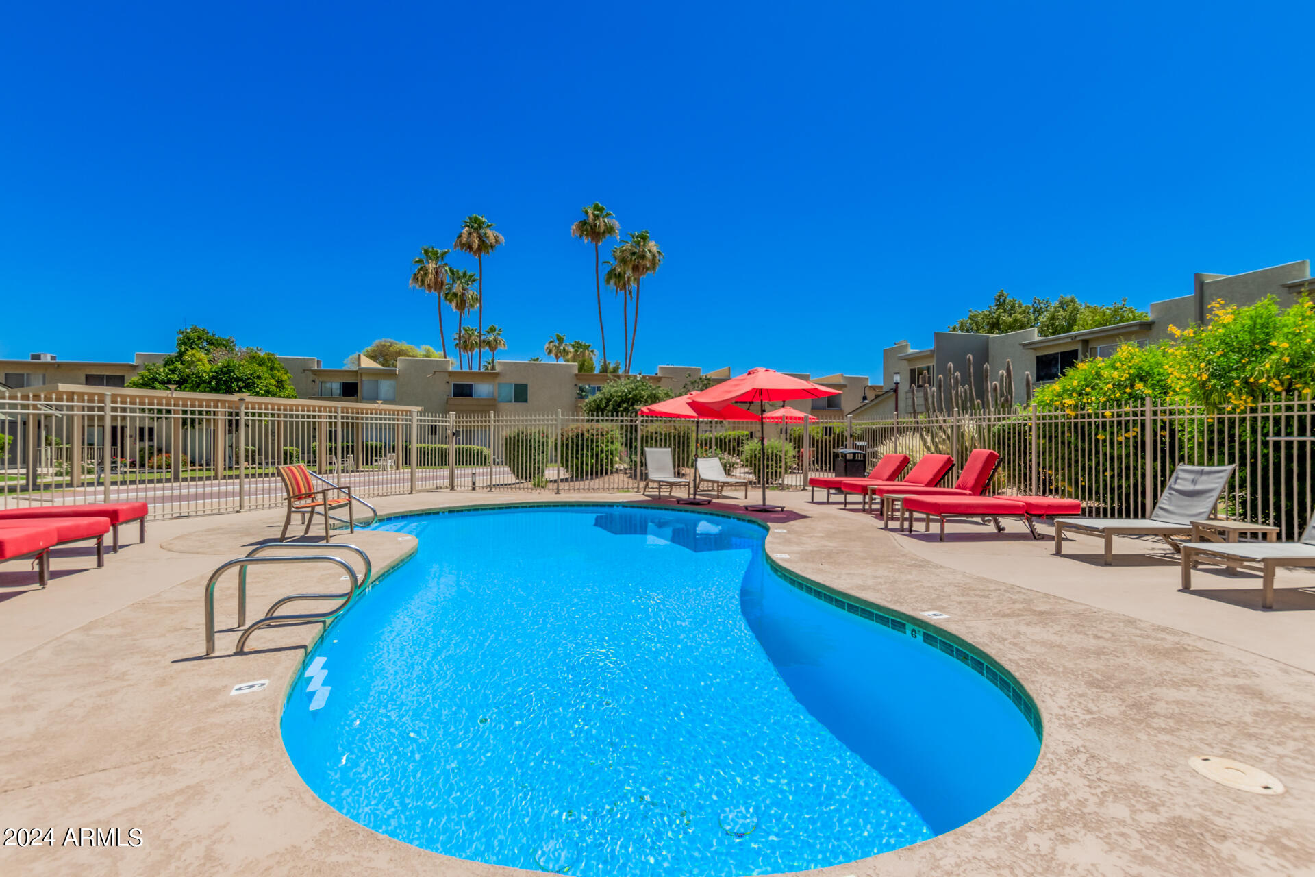 4630 N 68TH Street, 253