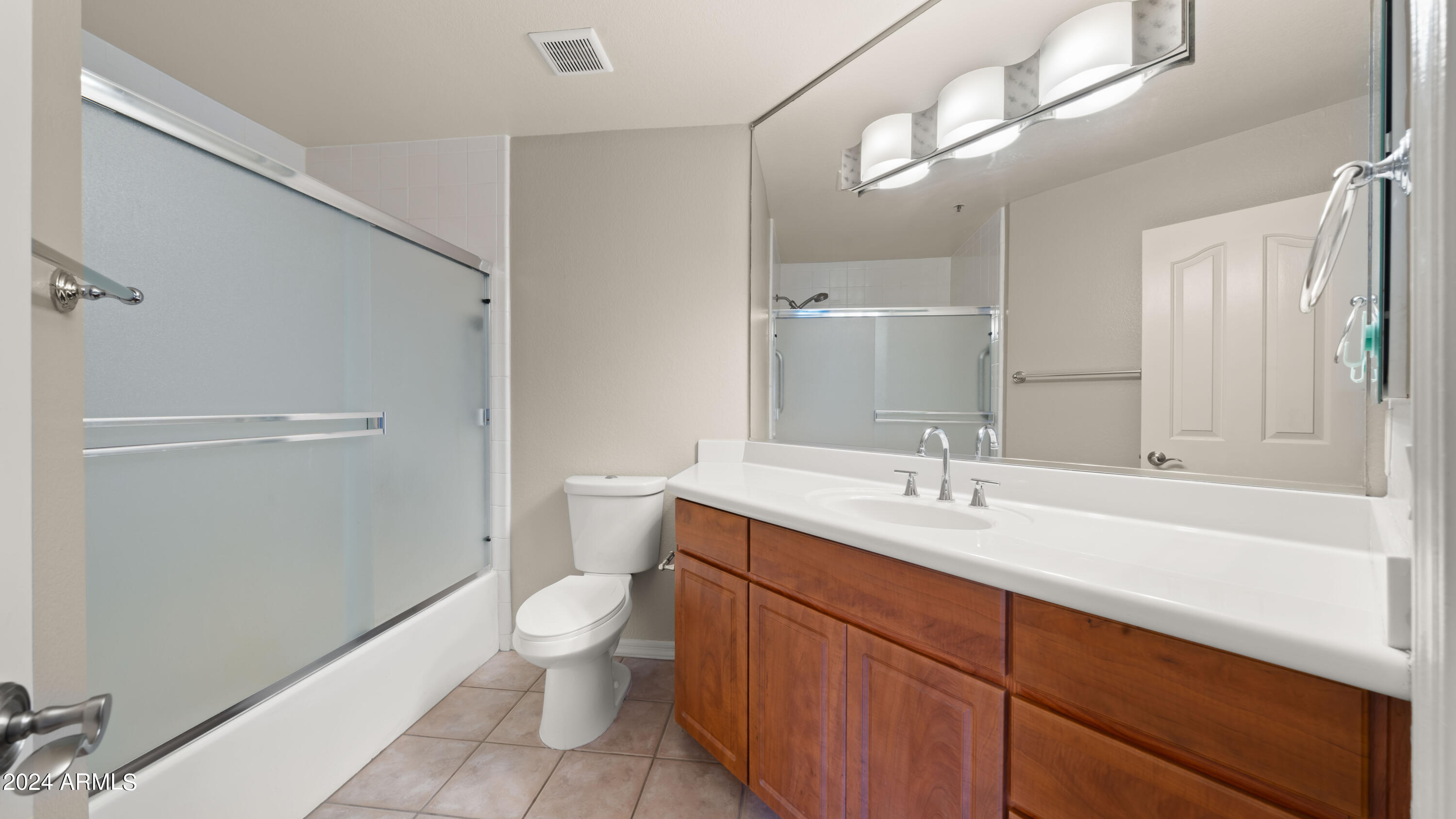 5104 N 32ND Street, 307