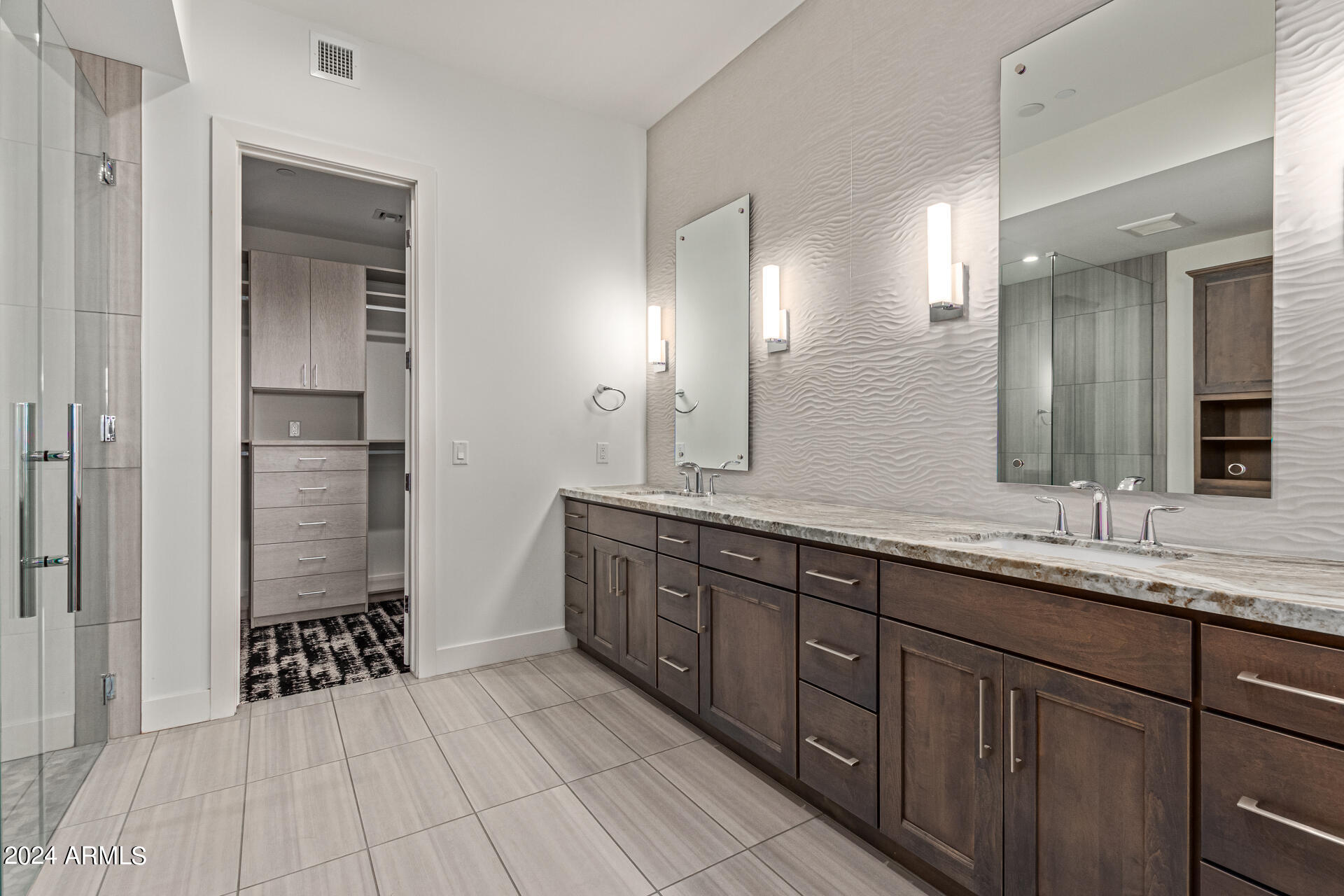 6166 N SCOTTSDALE Road C3006