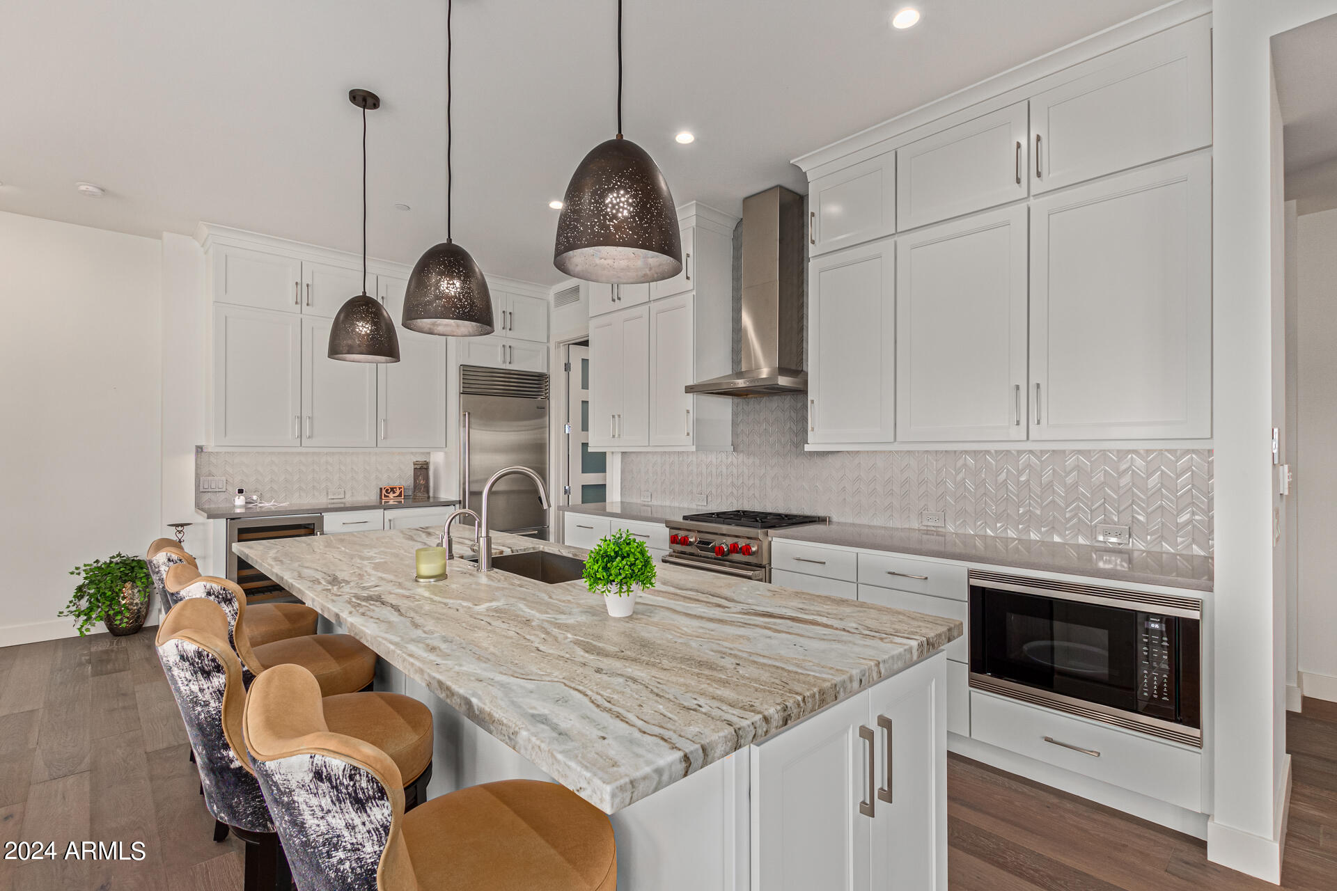 6166 N SCOTTSDALE Road C3006