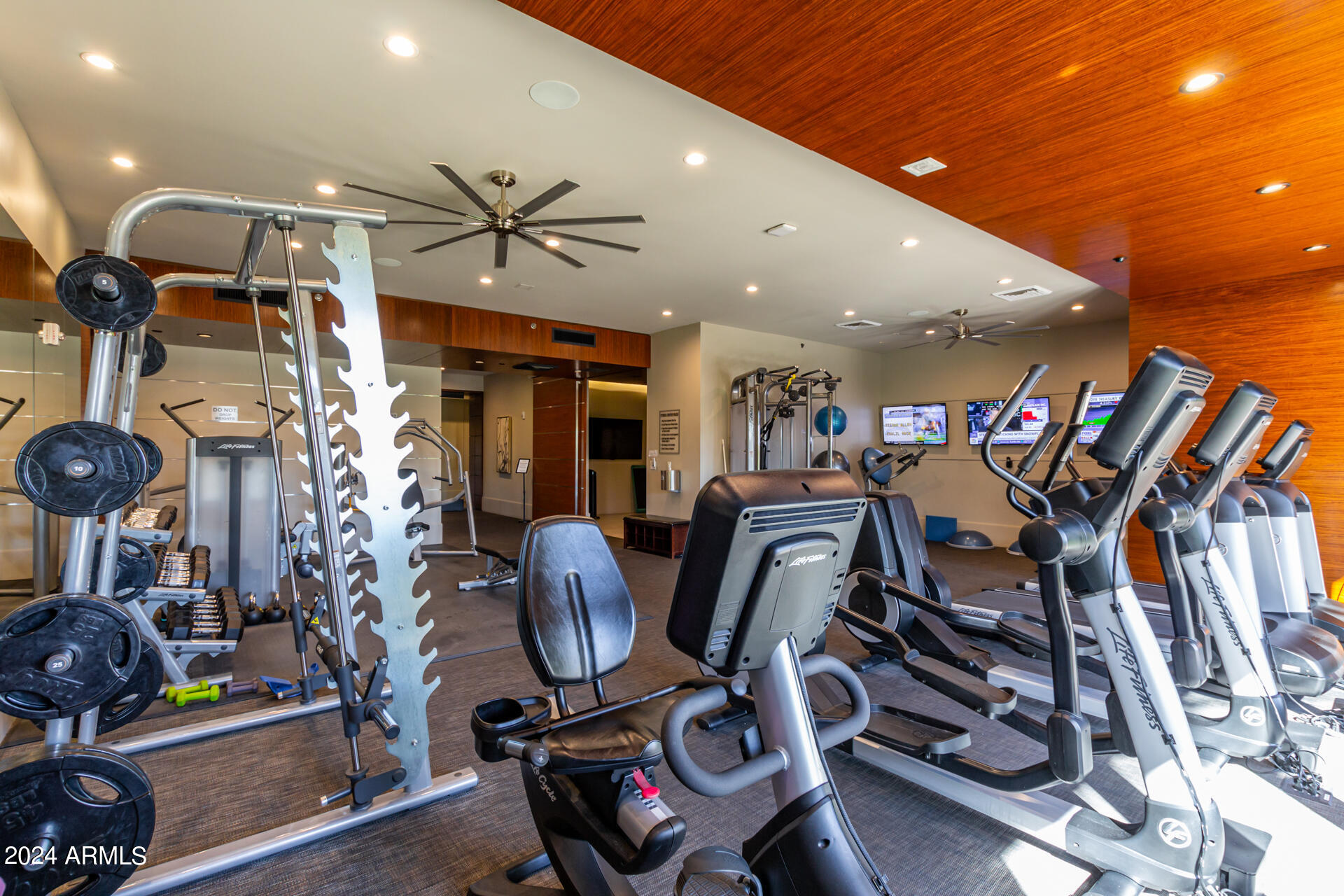 6166 N SCOTTSDALE Road C3006