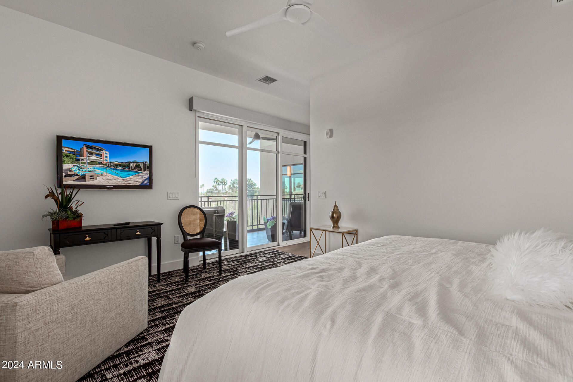 6166 N SCOTTSDALE Road C3006